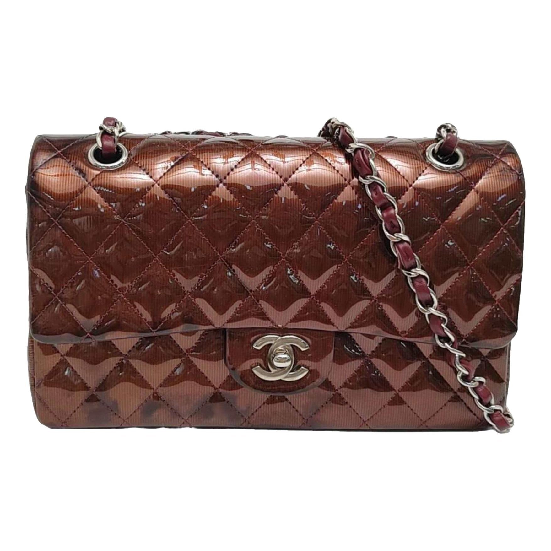 Timeless/Classique patent leather crossbody bag