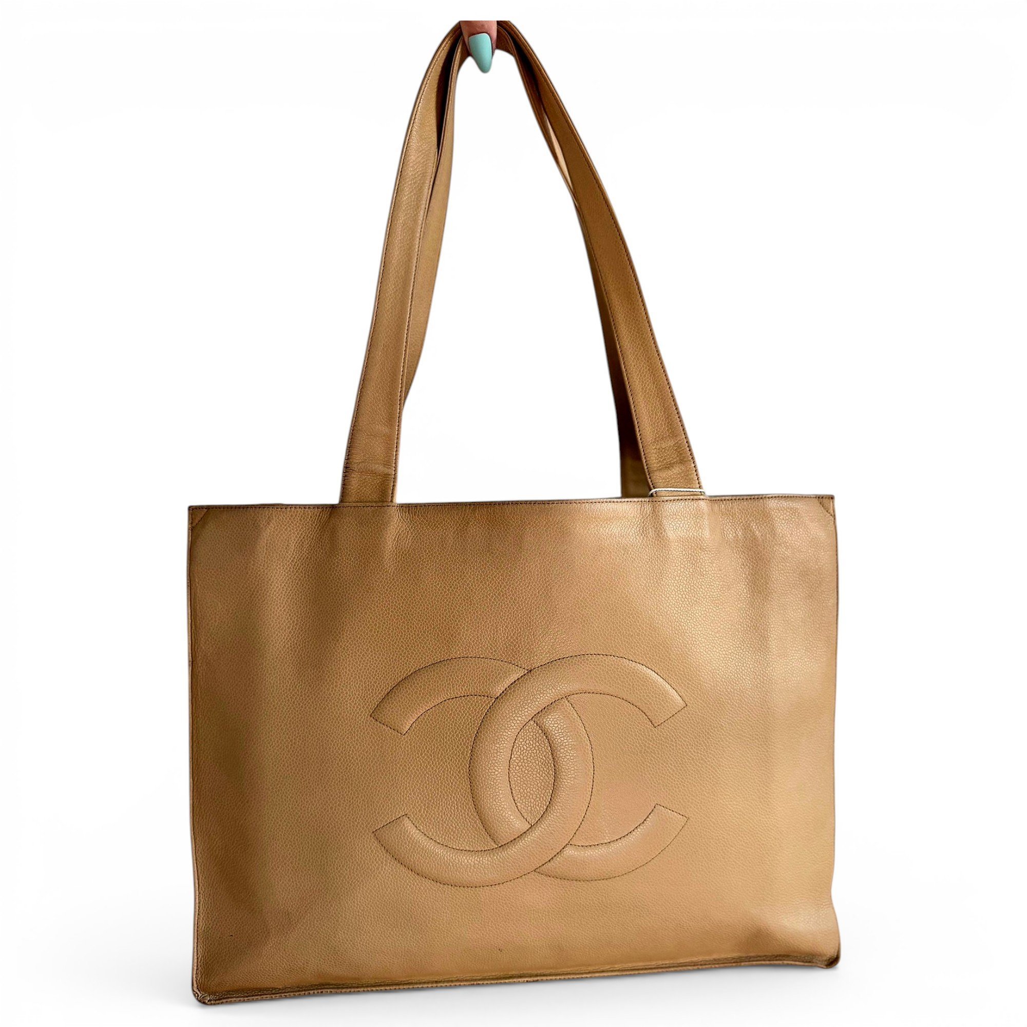 Leather tote