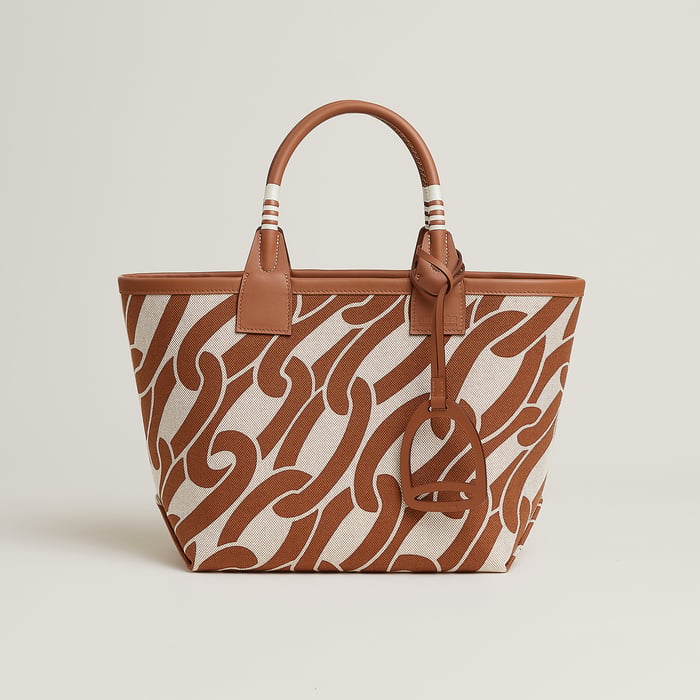Steeple 25 Bag