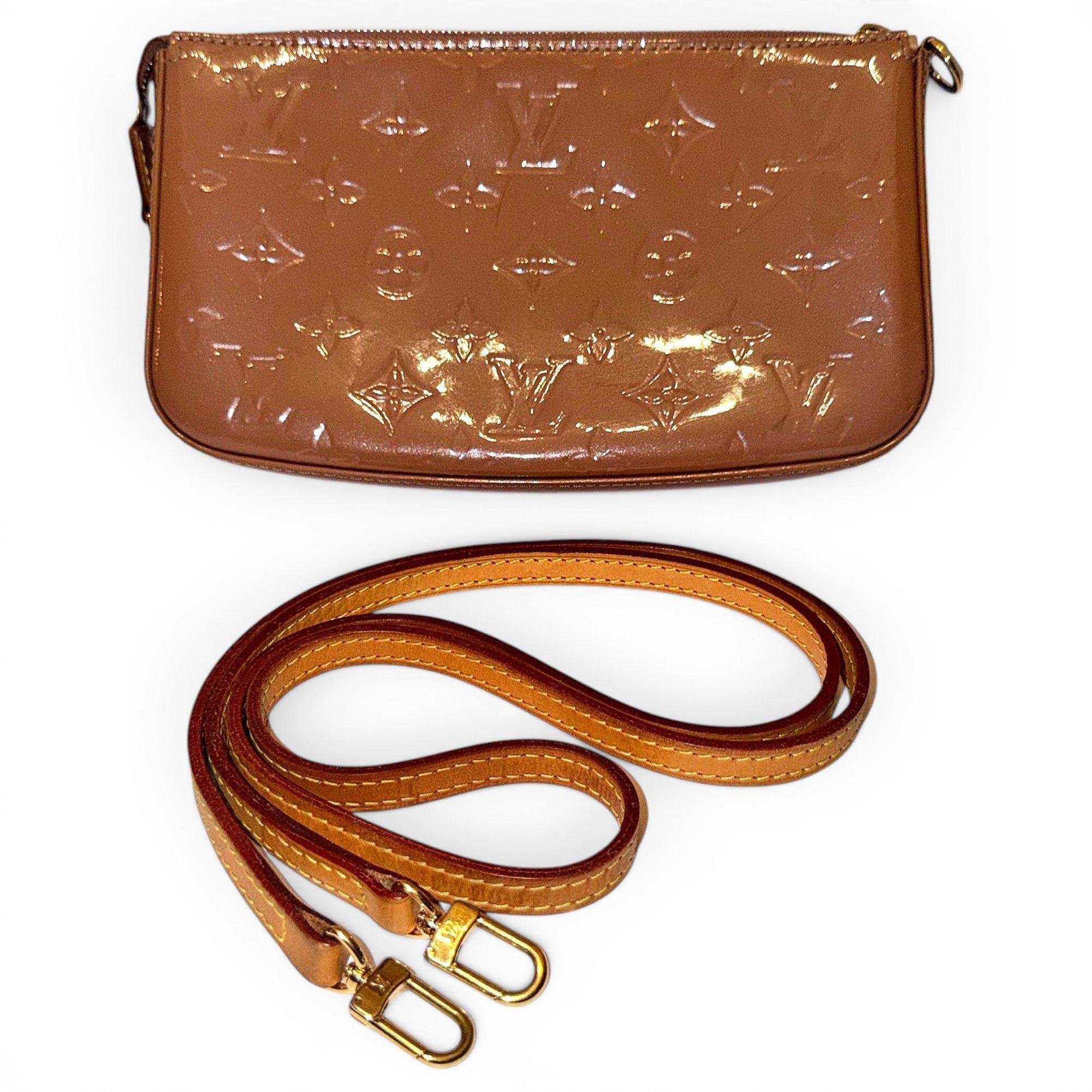 Pochette Accessoire patent leather crossbody bag