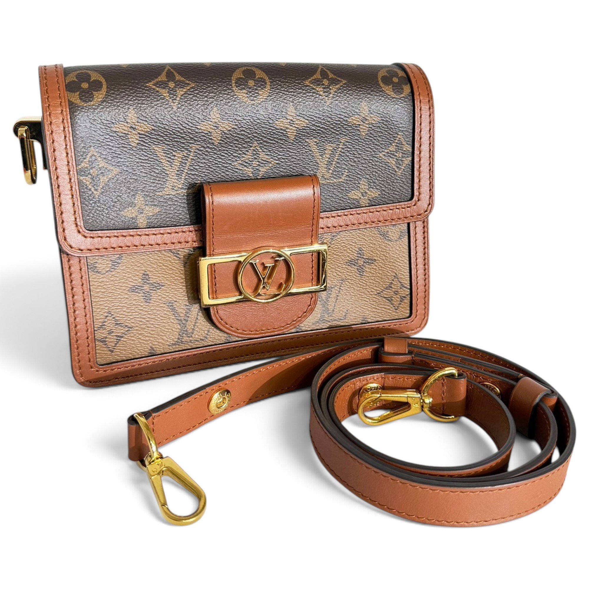 Dauphine leather handbag