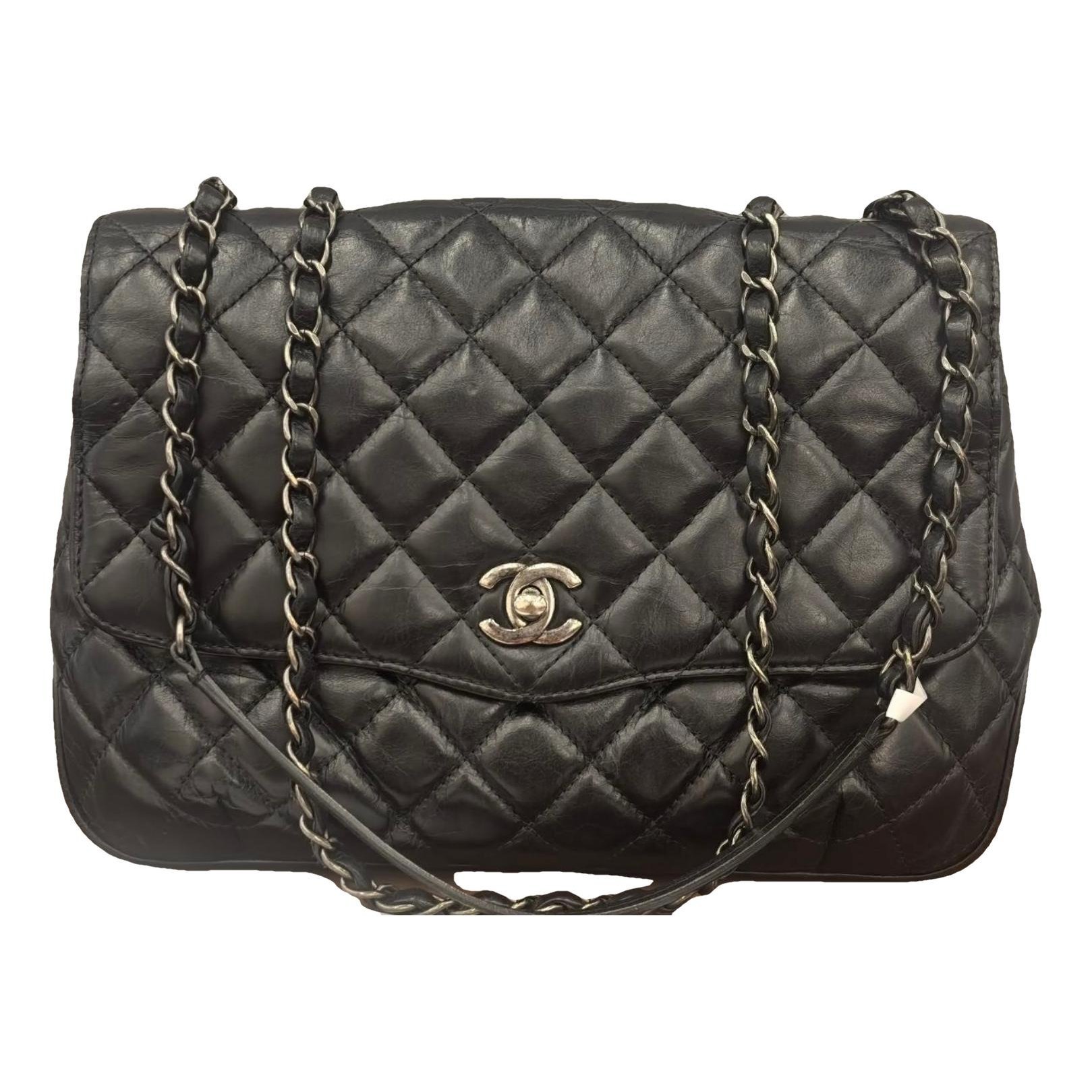 Timeless/Classique leather crossbody bag