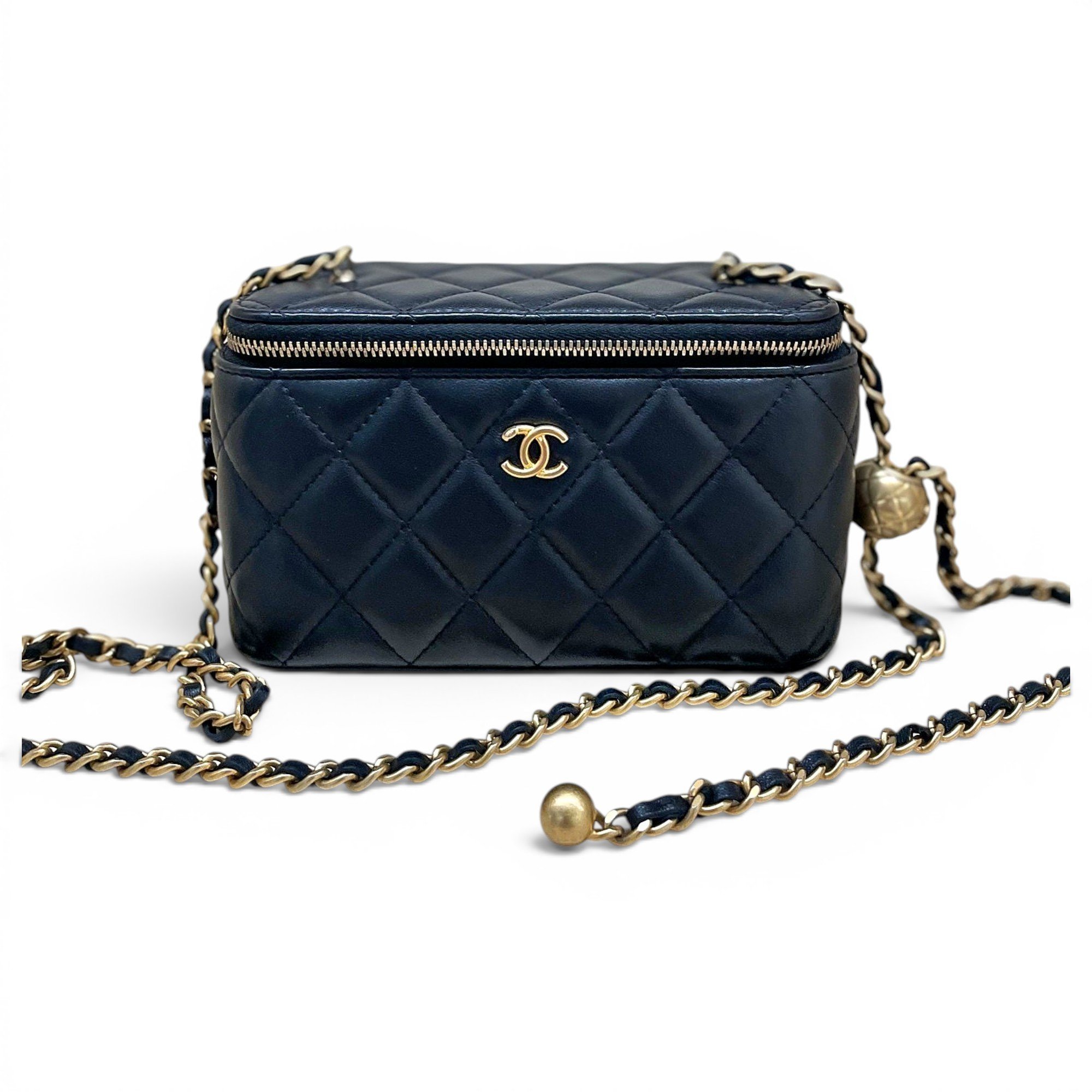 Trendy CC Vanity leather handbag