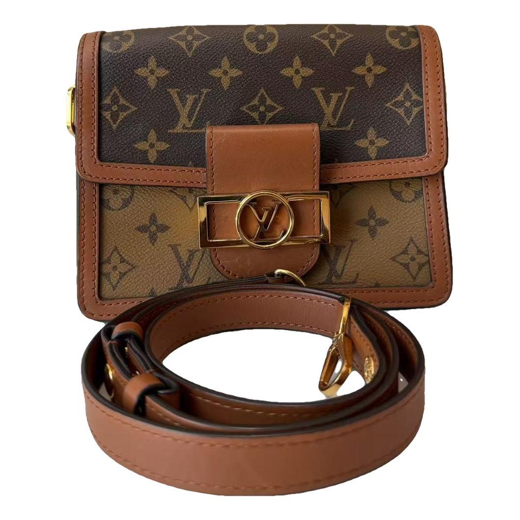Dauphine Belt Bag leather handbag