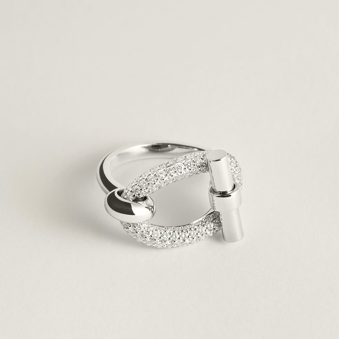 Sans Coloris Adage Ring