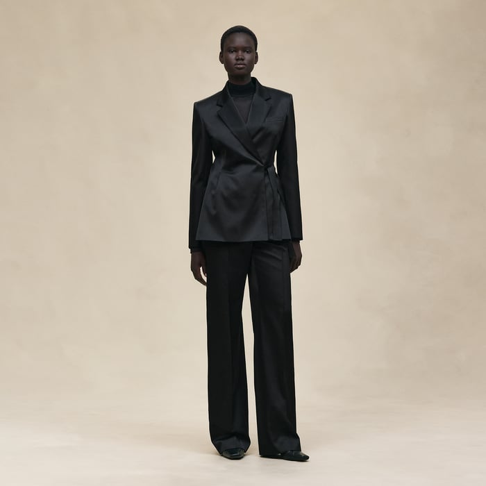 Noir Suit Jacket With Knotted Waist