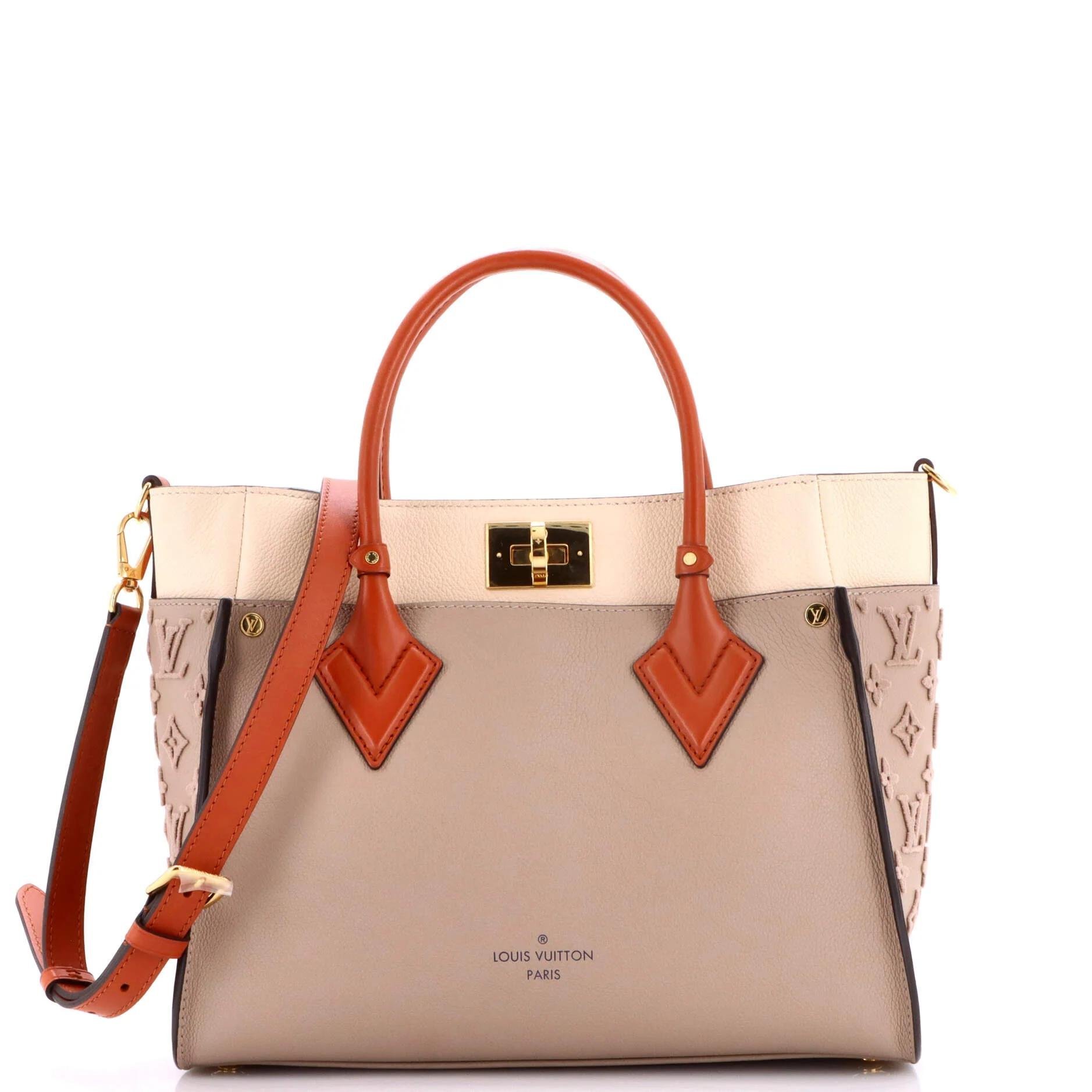 Leather tote