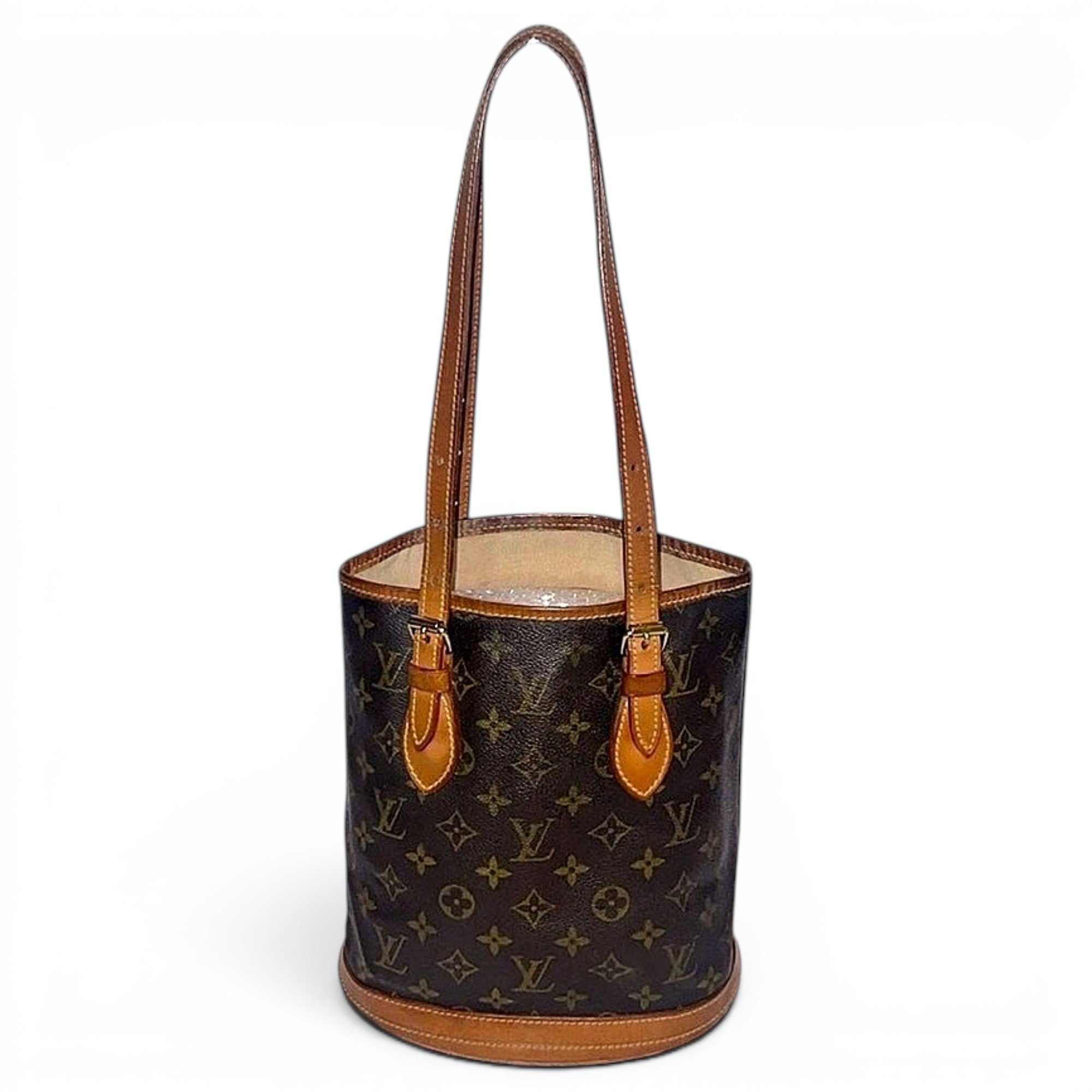 Bucket leather handbag