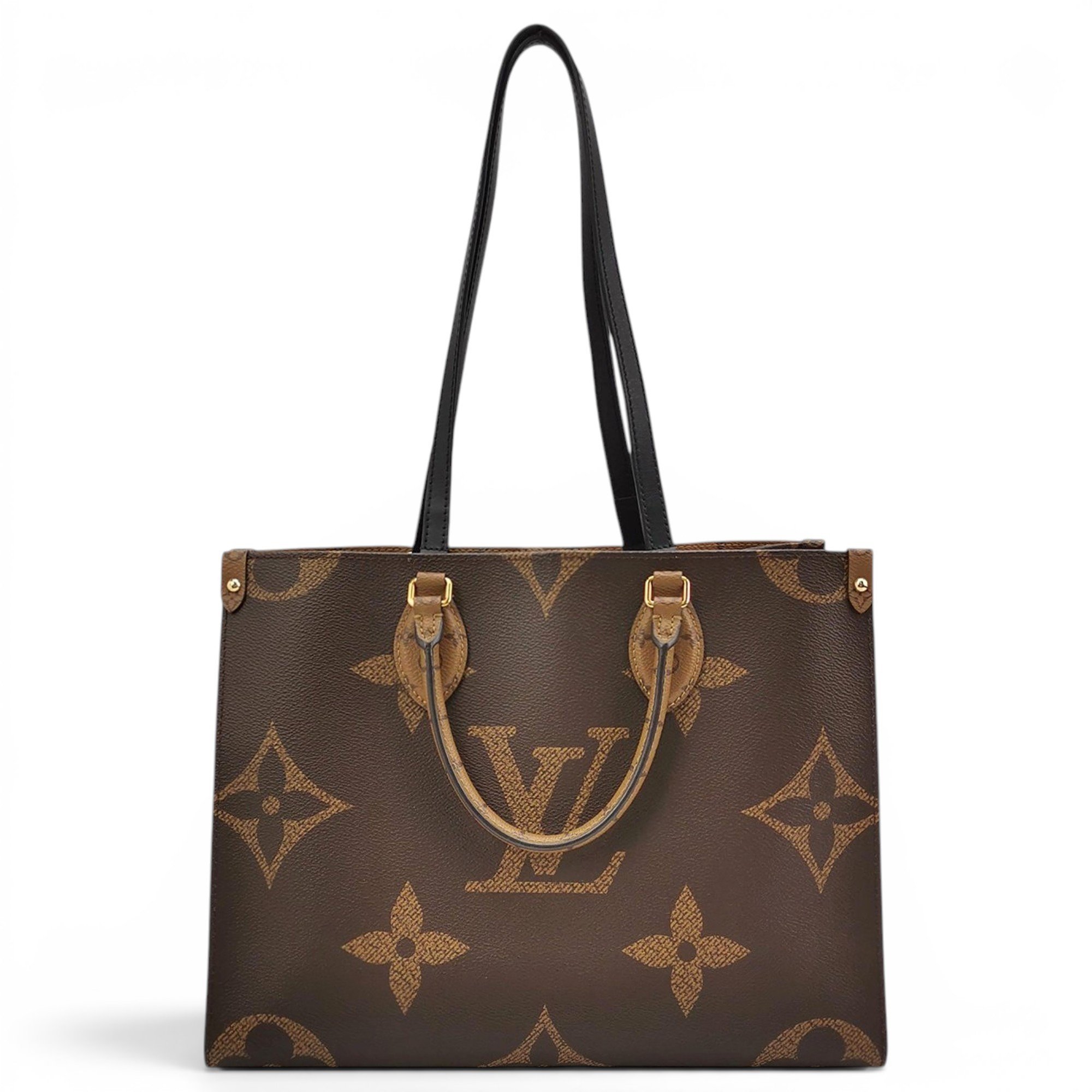 Onthego leather handbag