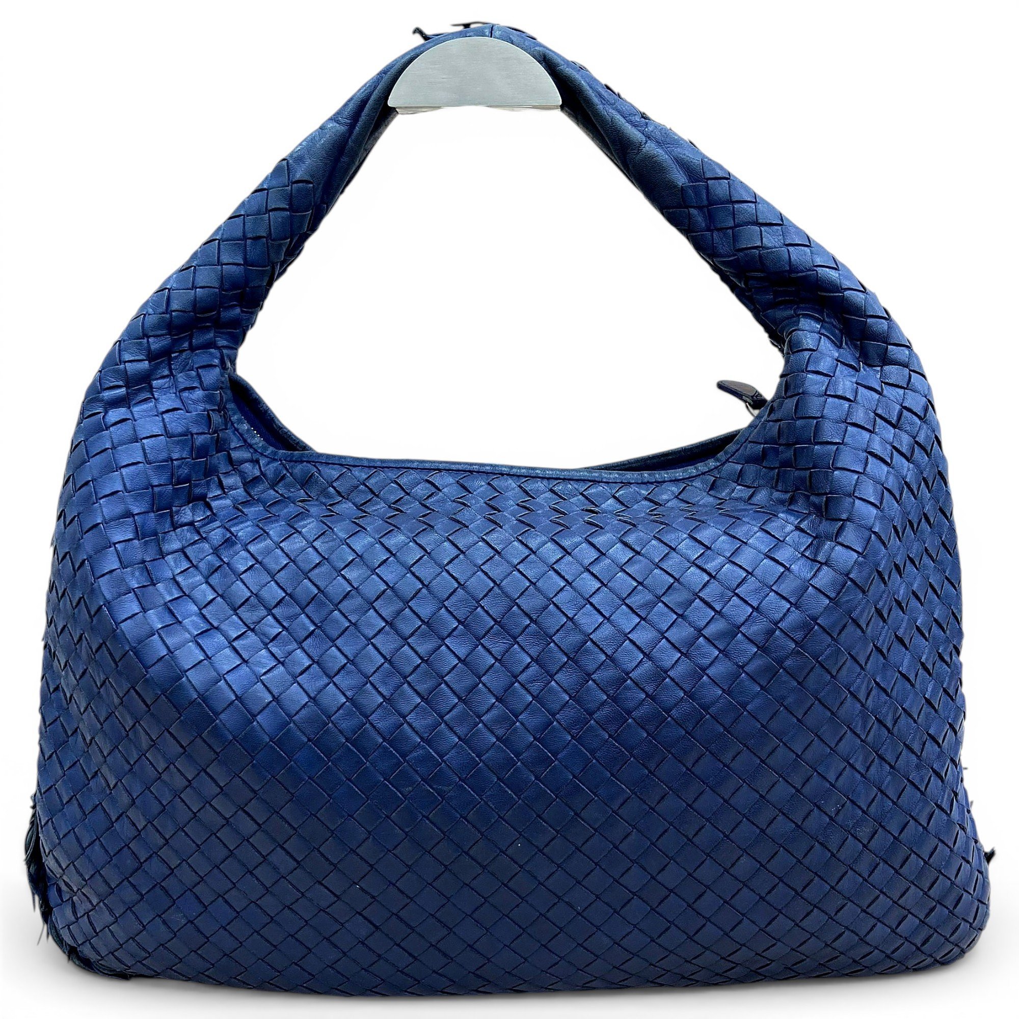 Veneta leather handbag