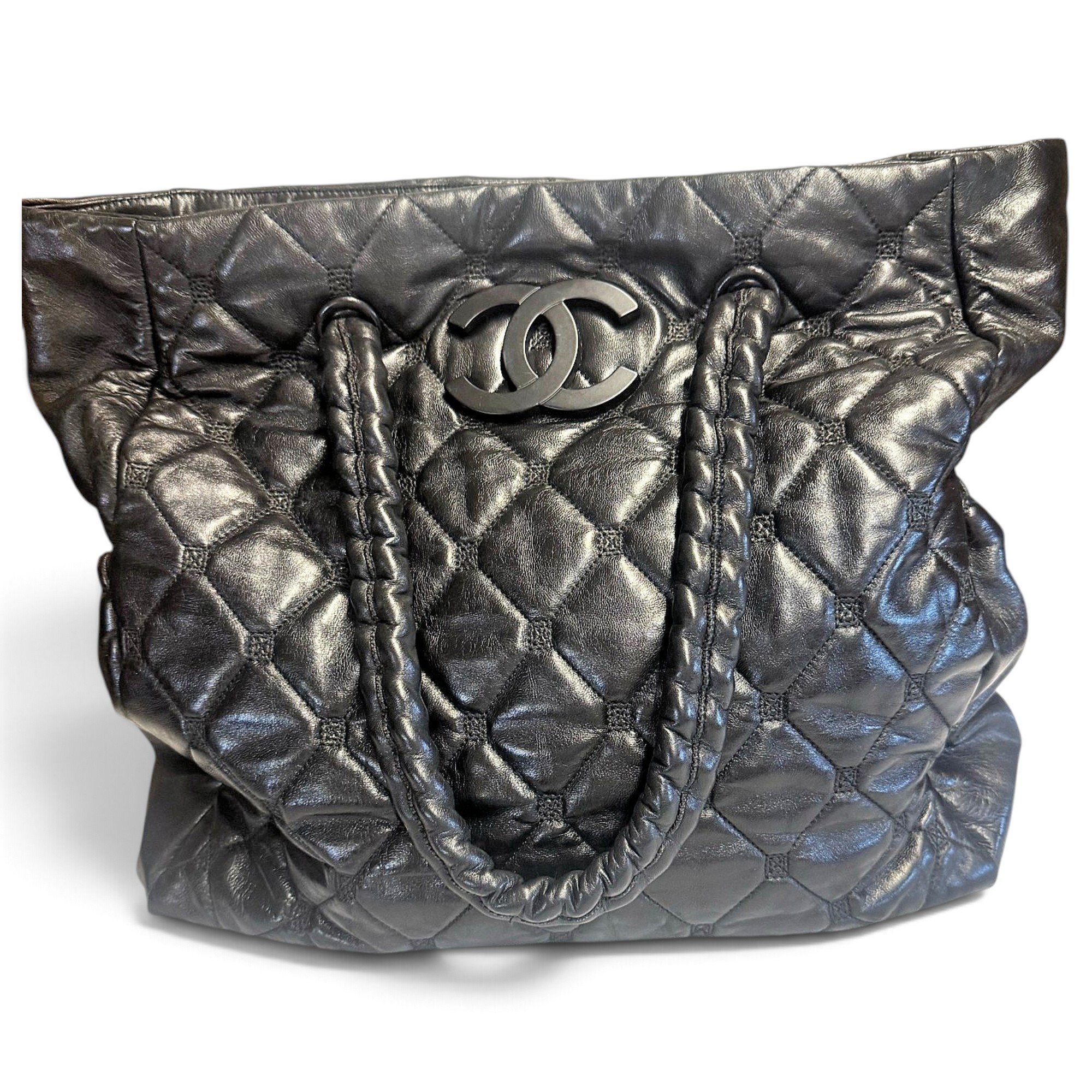 Leather tote