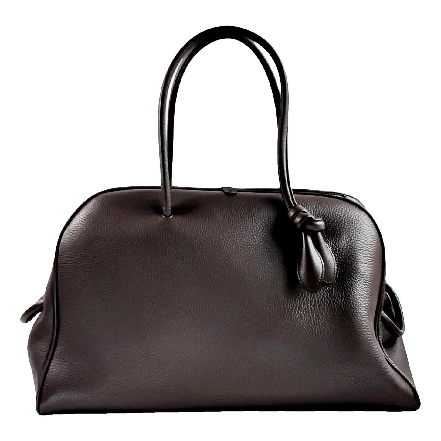Leather travel bag