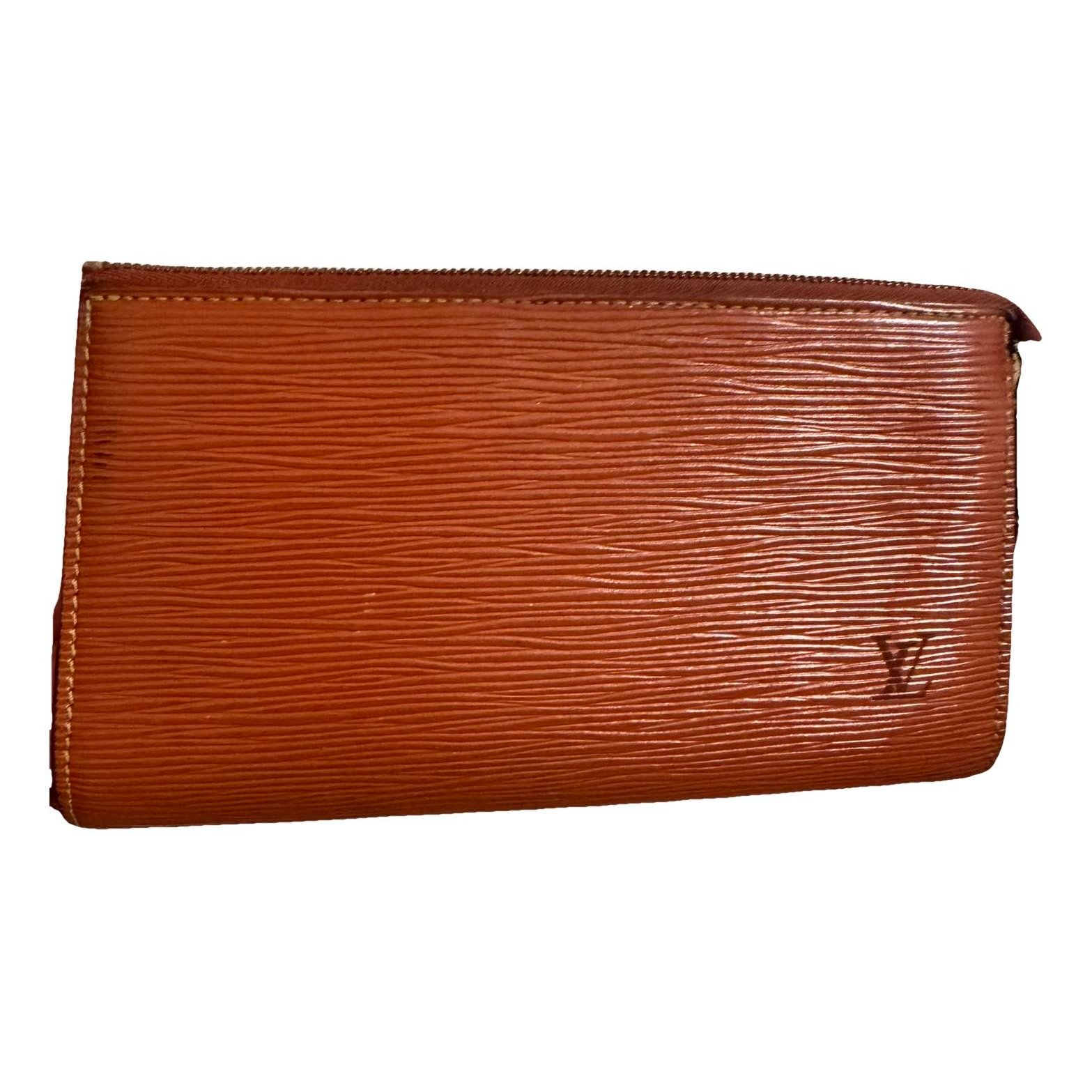 Leather clutch bag