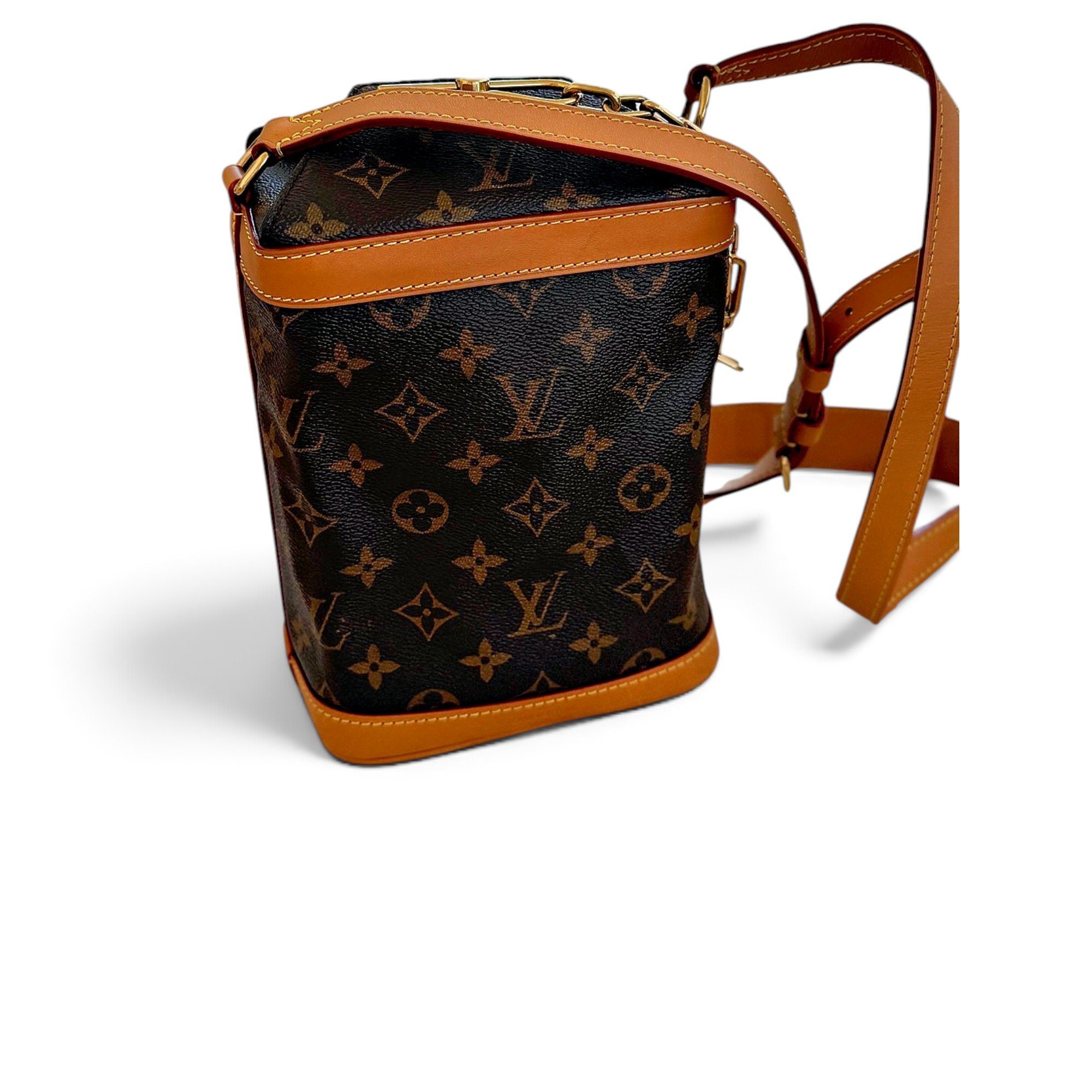 Vanity leather handbag