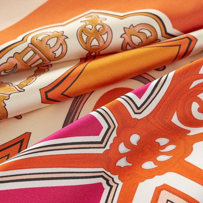 Les Eperons Double Face Scarf 90