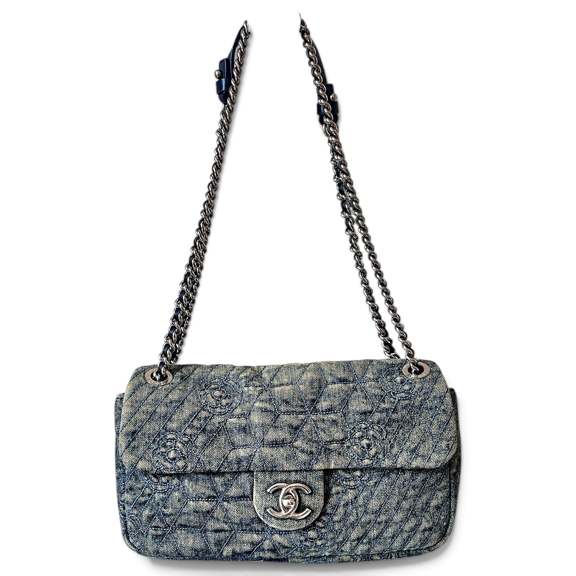 Timeless/Classique handbag