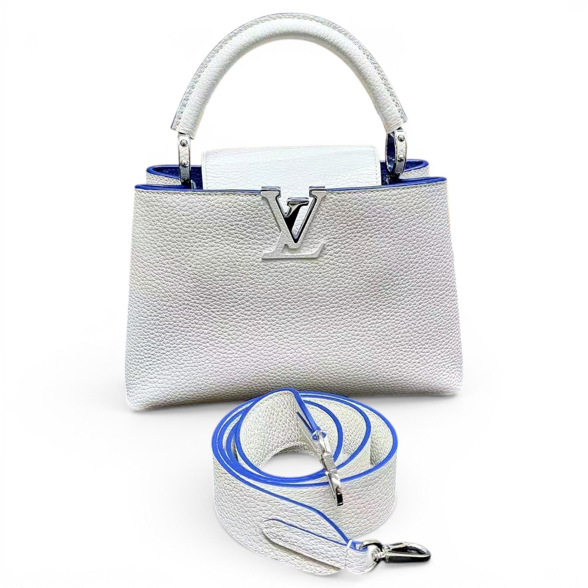 Capucines leather handbag