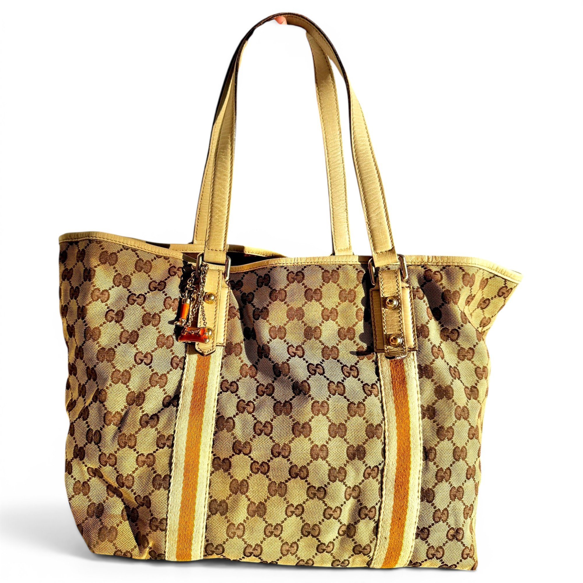 Abbey handbag