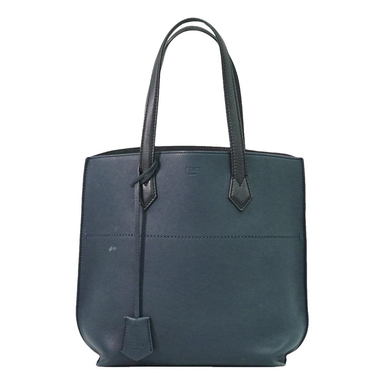 Pocket leather tote