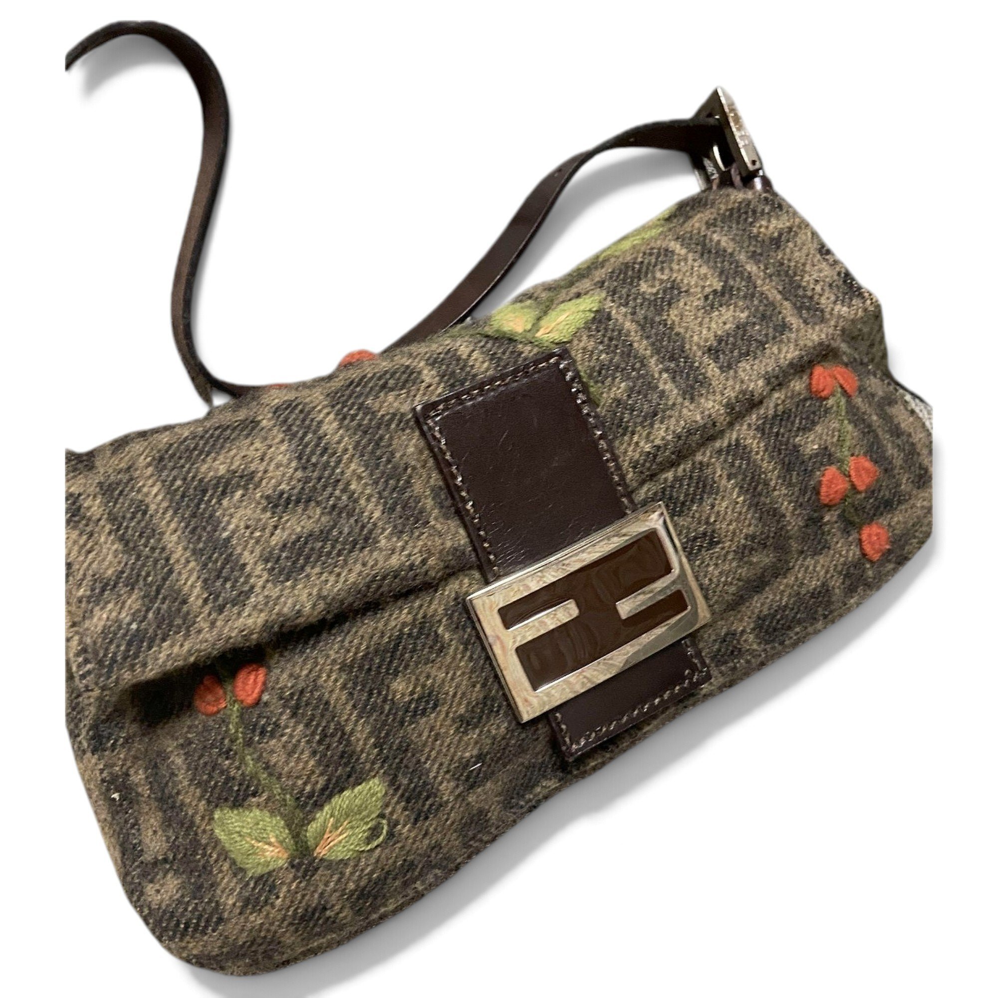 Baguette wool handbag