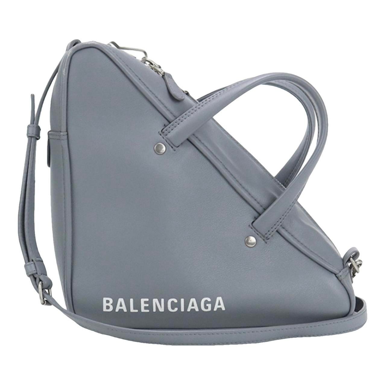 Triangle leather handbag