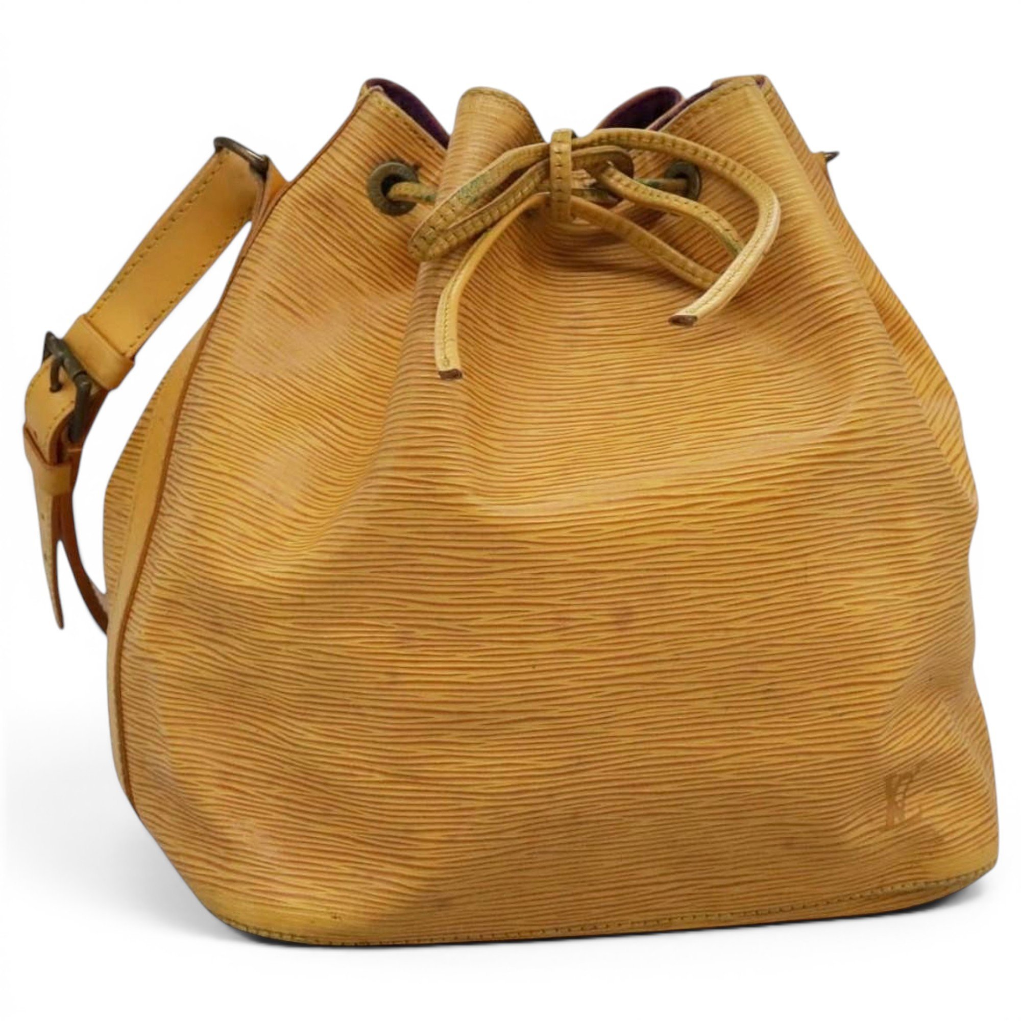 Noé leather handbag