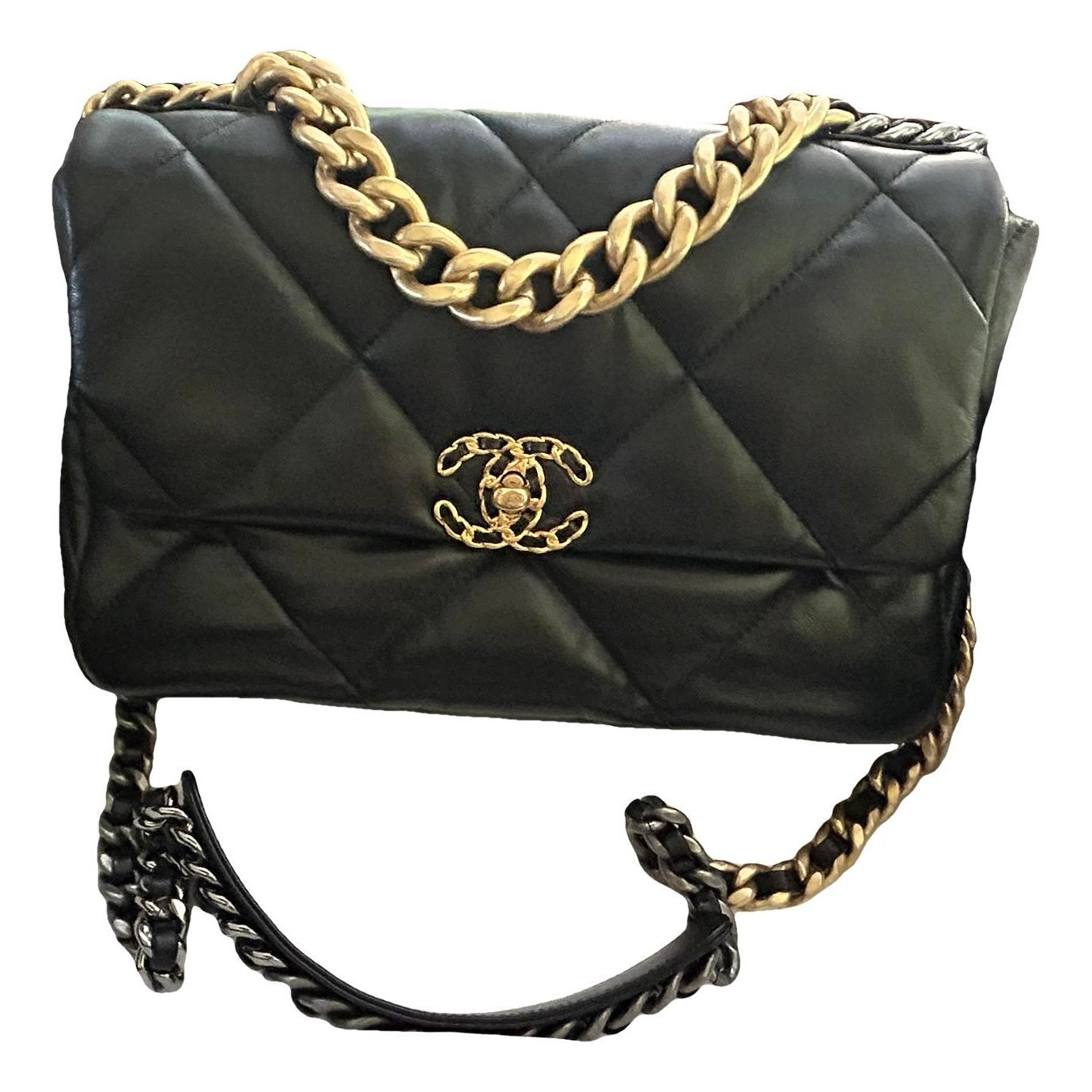 Chanel 19 leather handbag