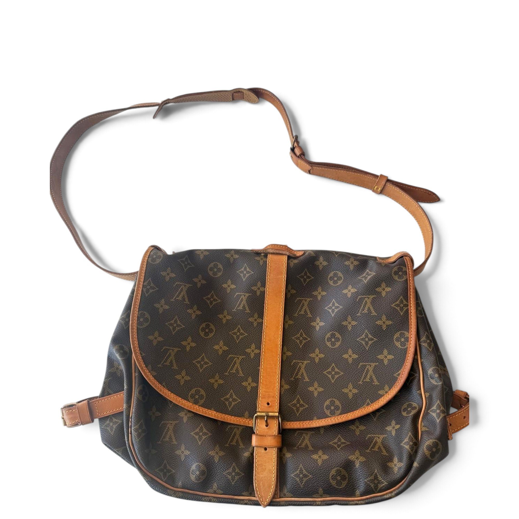 Musette leather crossbody bag