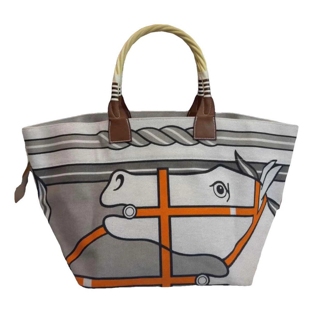 Cloth handbag