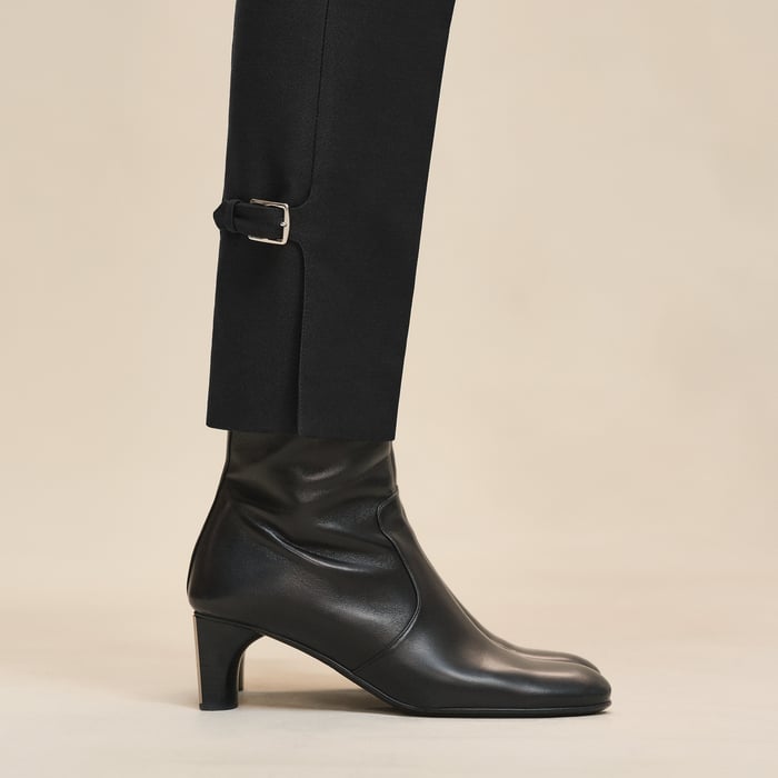 Noir High-waisted Pants