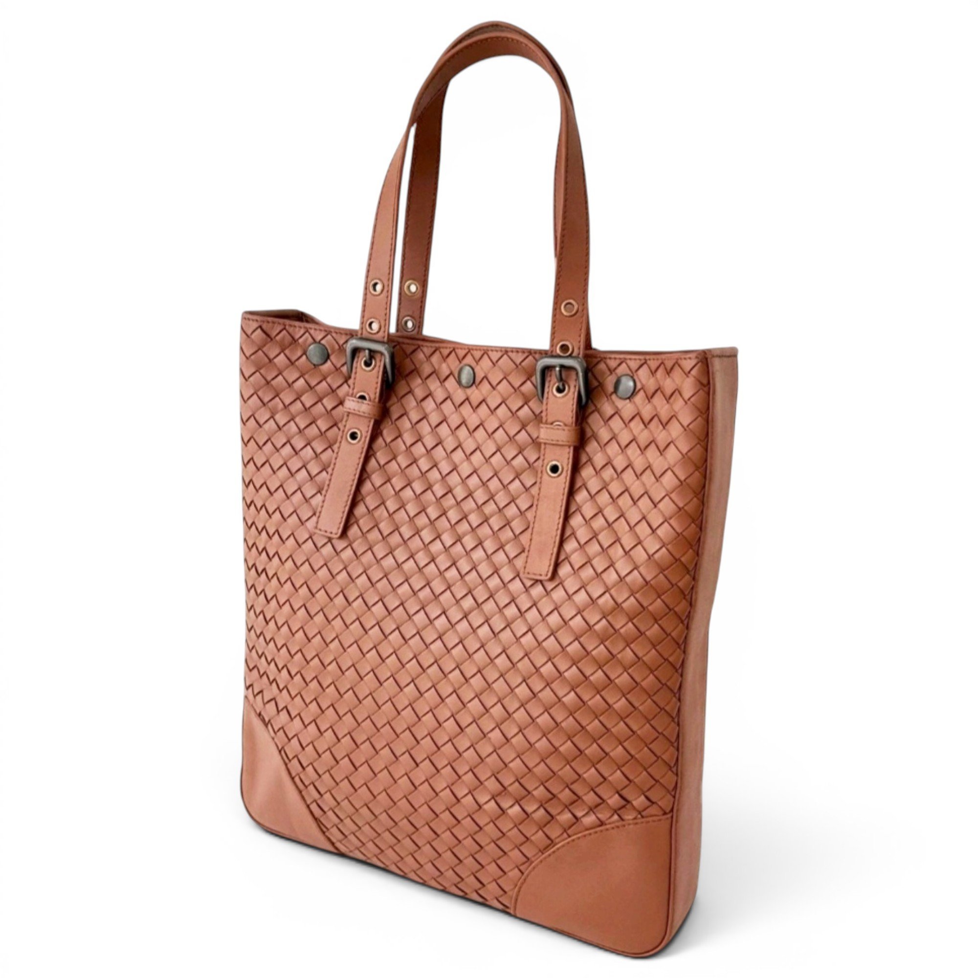 Leather tote
