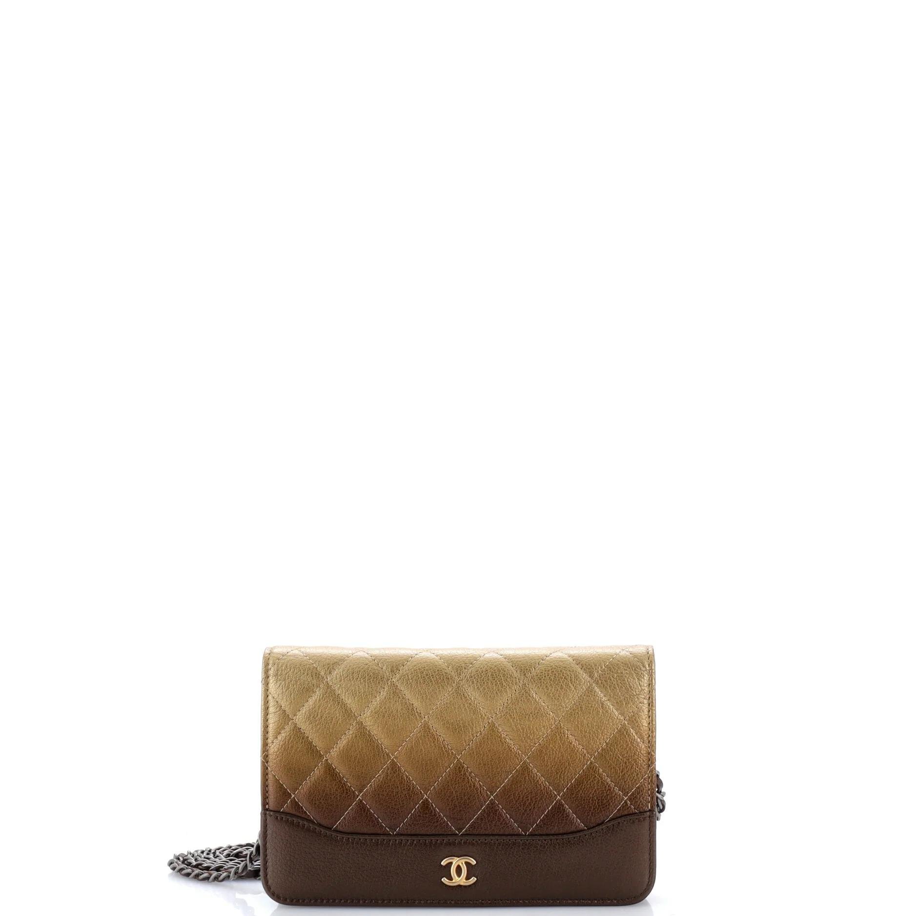 Wallet On Chain Gabrielle leather crossbody bag