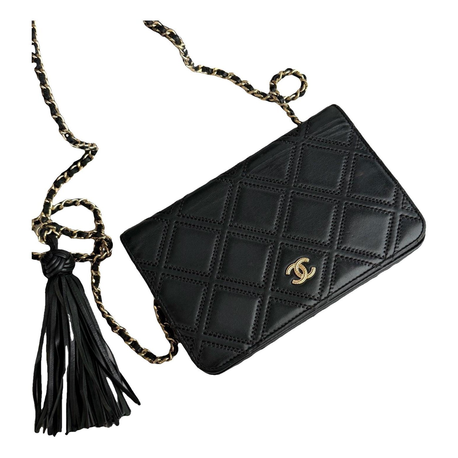 Wallet On Chain Timeless/Classique leather crossbody bag