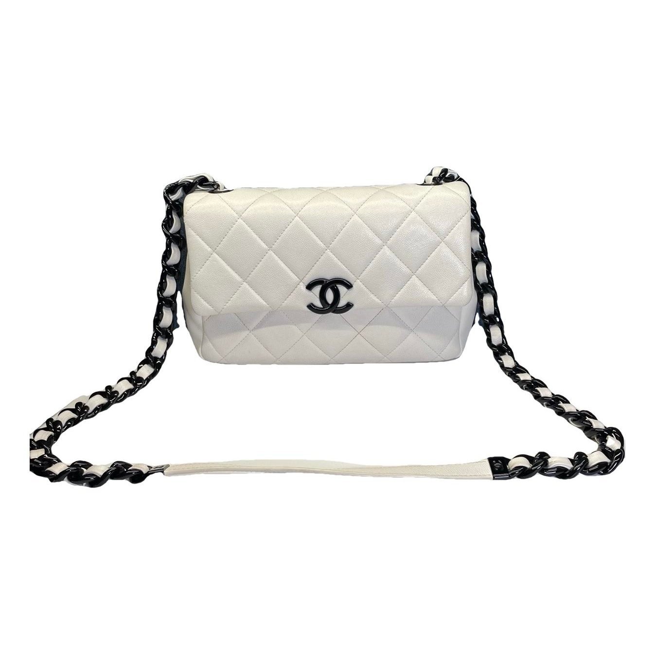 Timeless/Classique leather crossbody bag