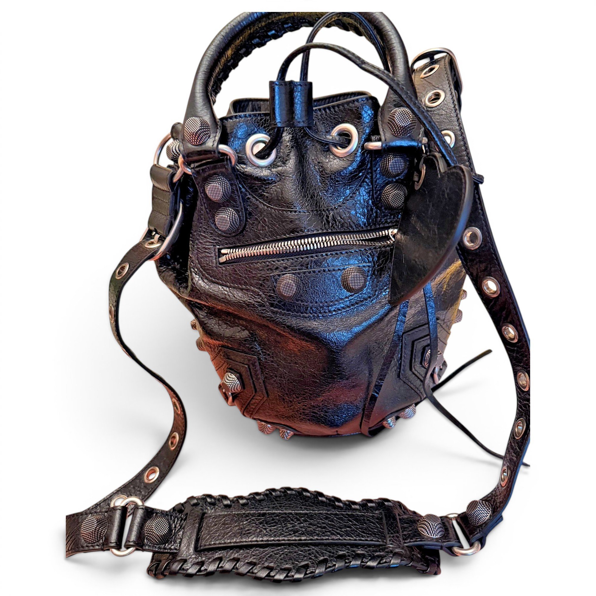 Leather tote