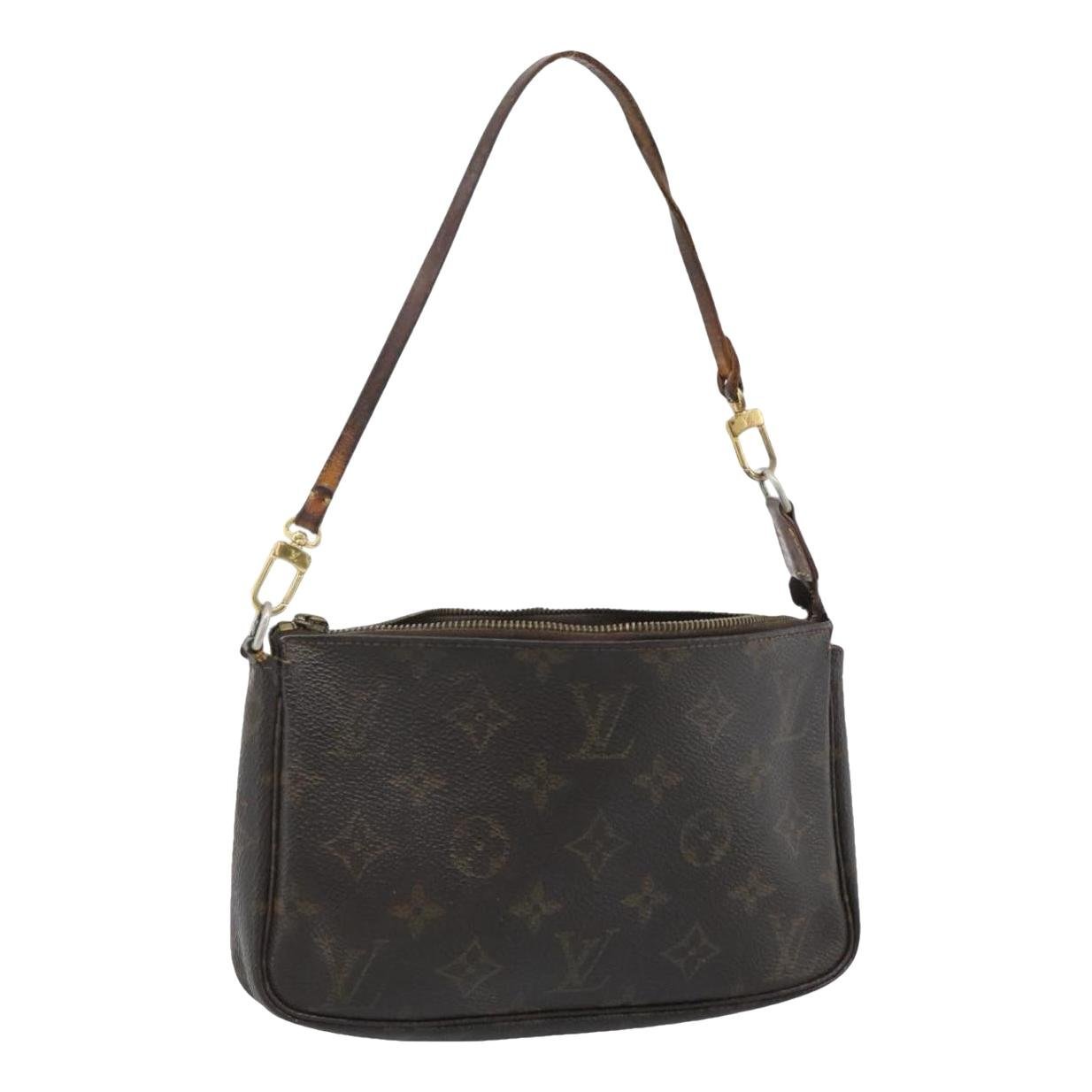 Pochette Accessoire leather handbag