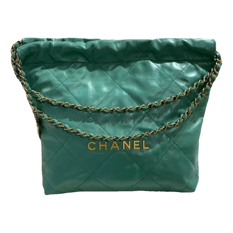 Chanel 22 leather handbag