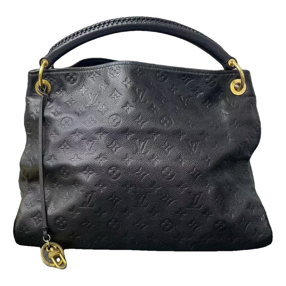 Artsy leather handbag
