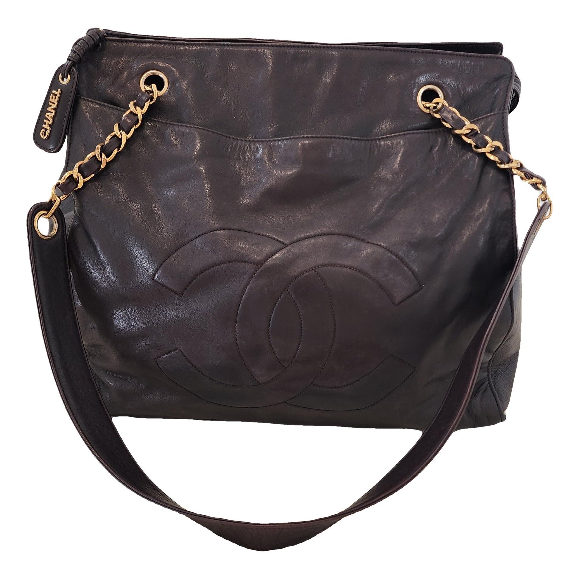 Vintage CC Chain leather tote