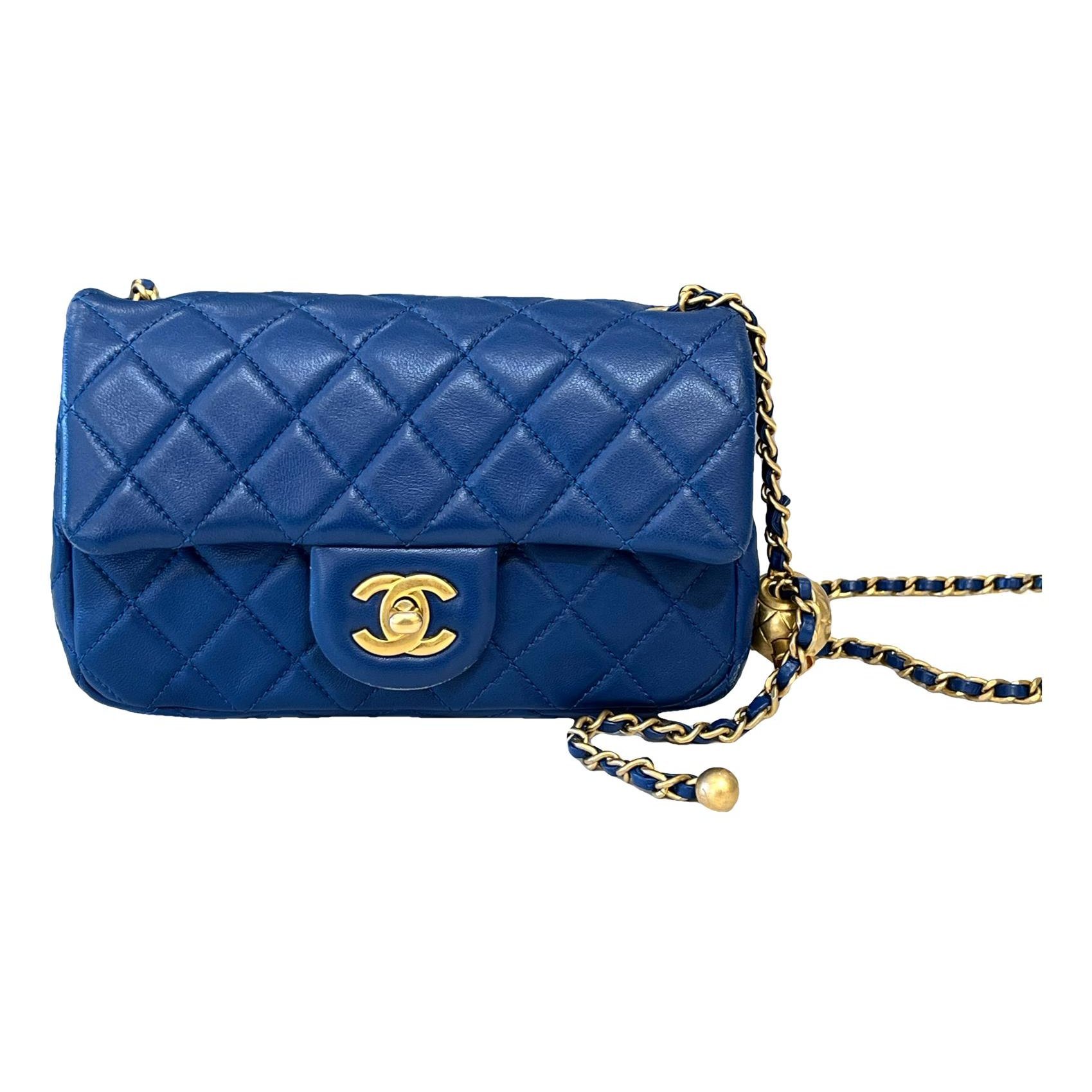 Timeless/Classique leather crossbody bag