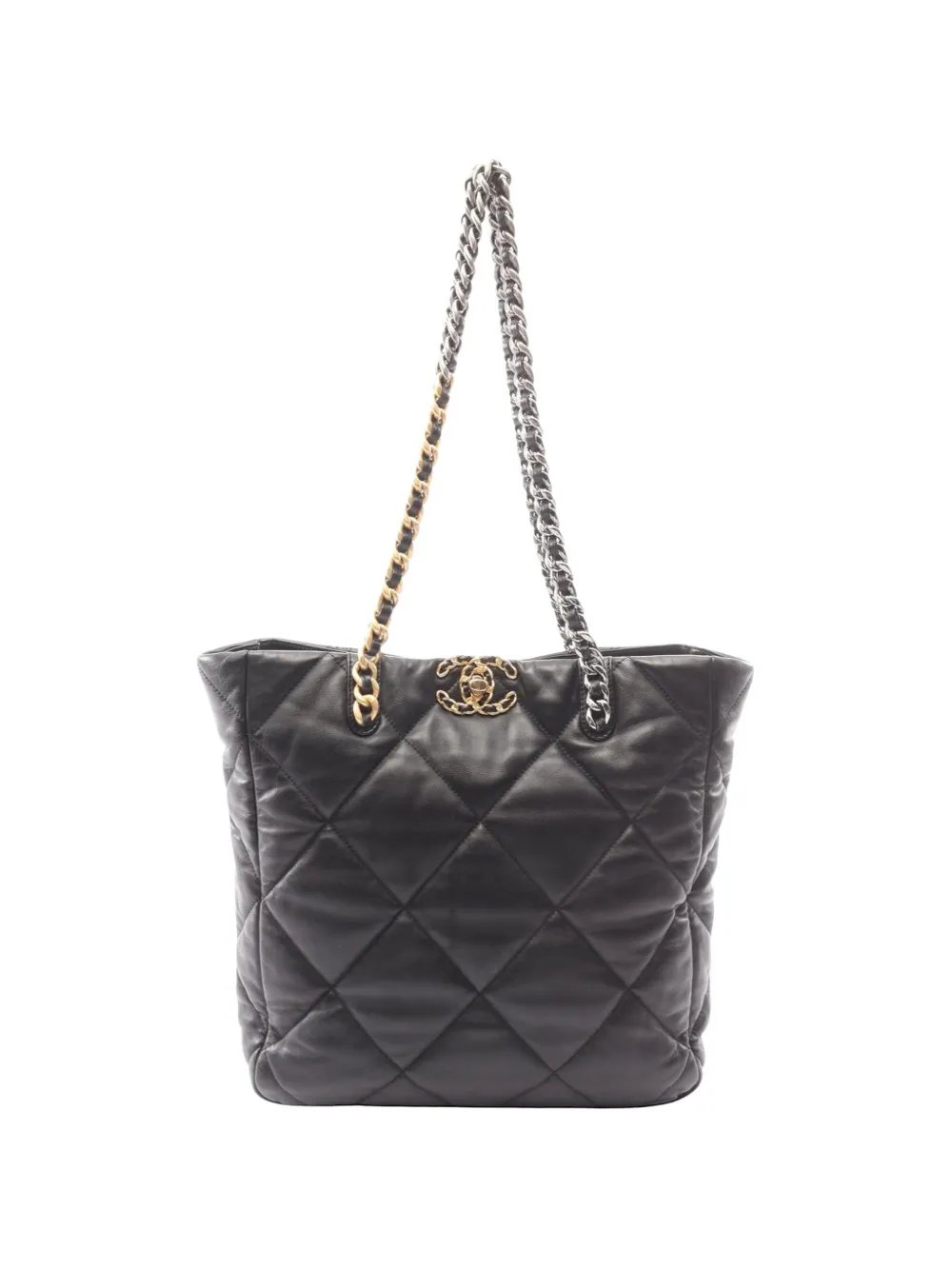 2021 Chanel 19 shoulder bag
