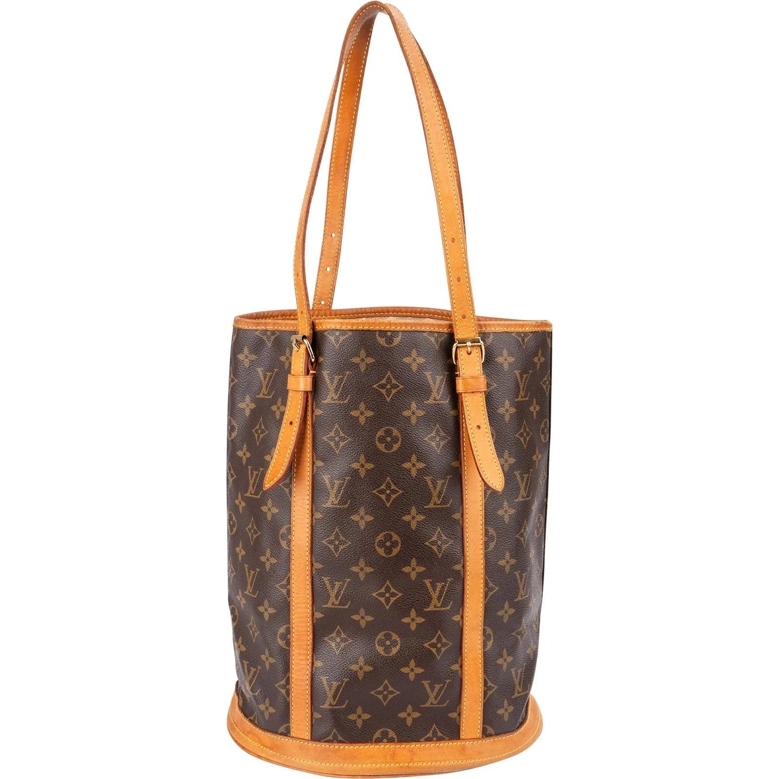 Bucket leather handbag