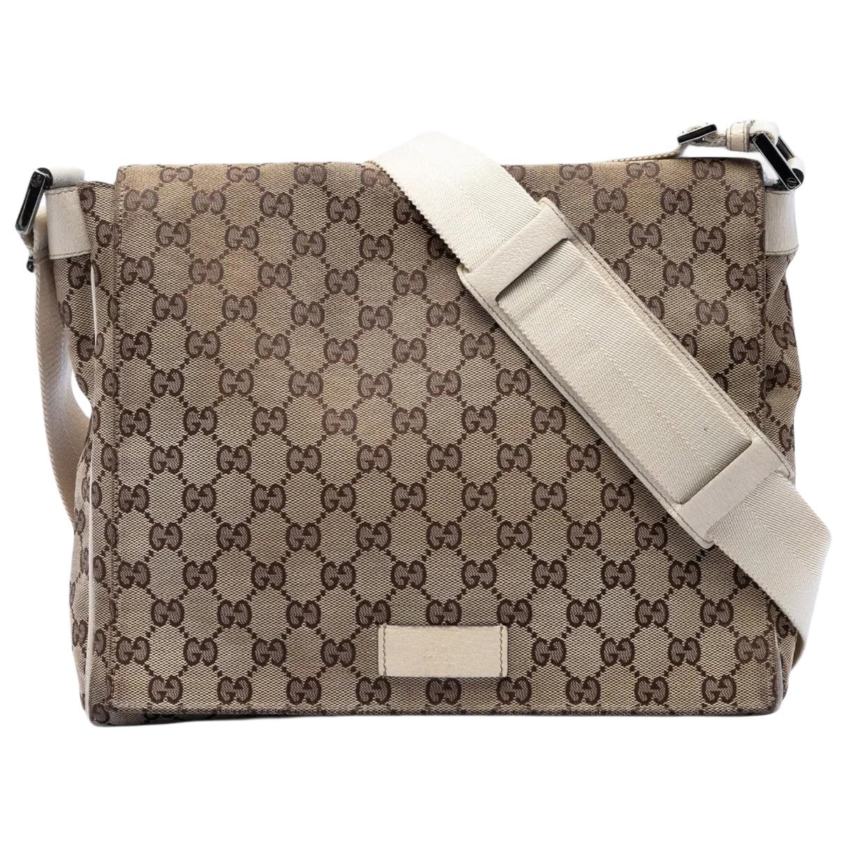 Gucci B cloth bag
