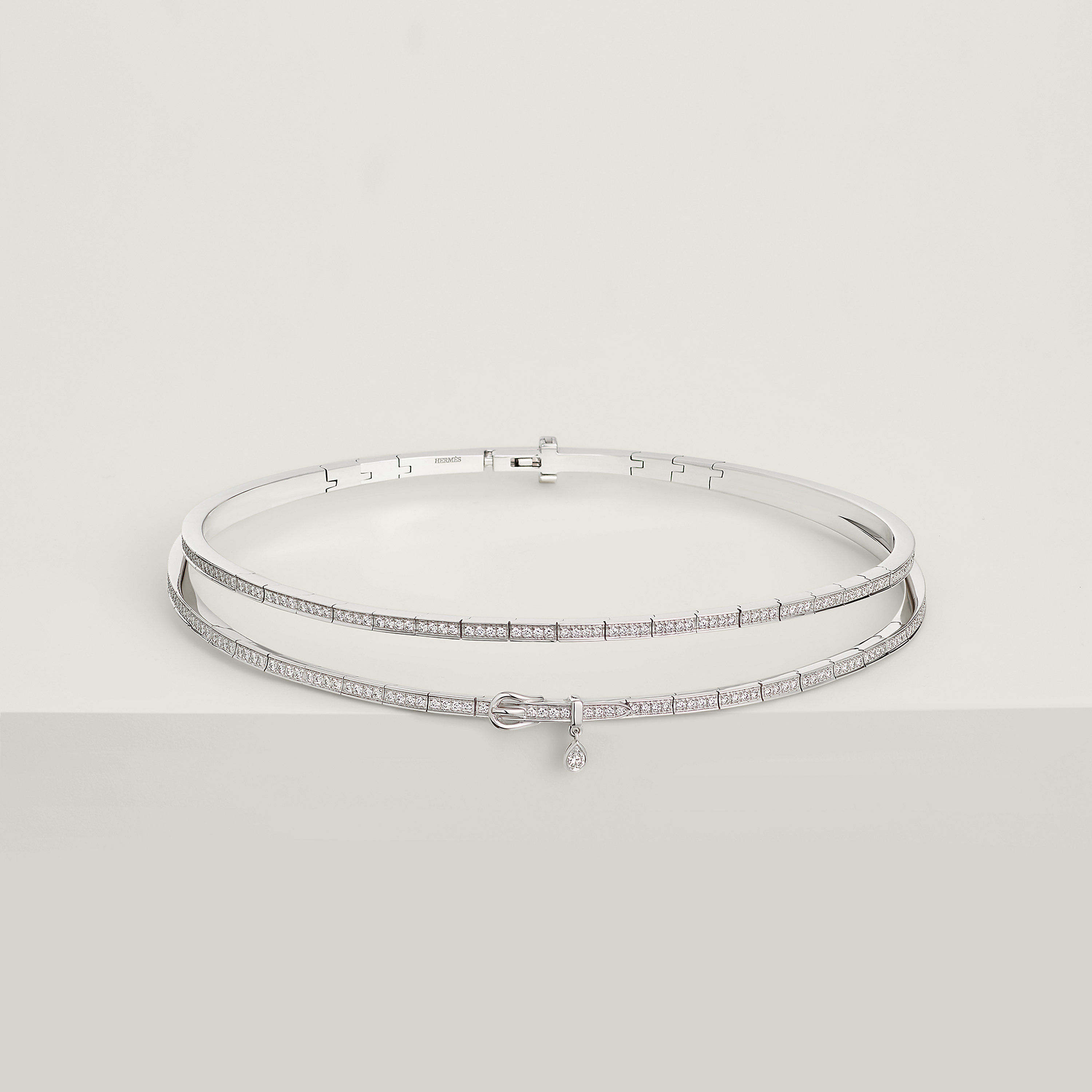 Etriviere choker