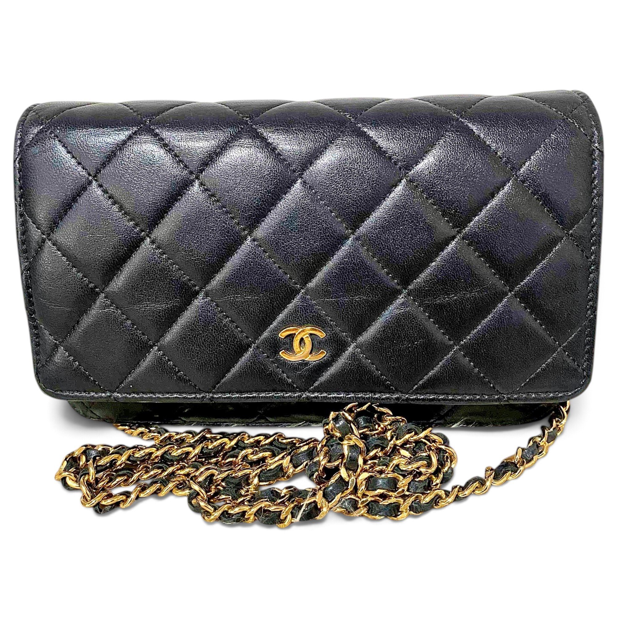 Wallet On Chain Timeless/Classique leather crossbody bag