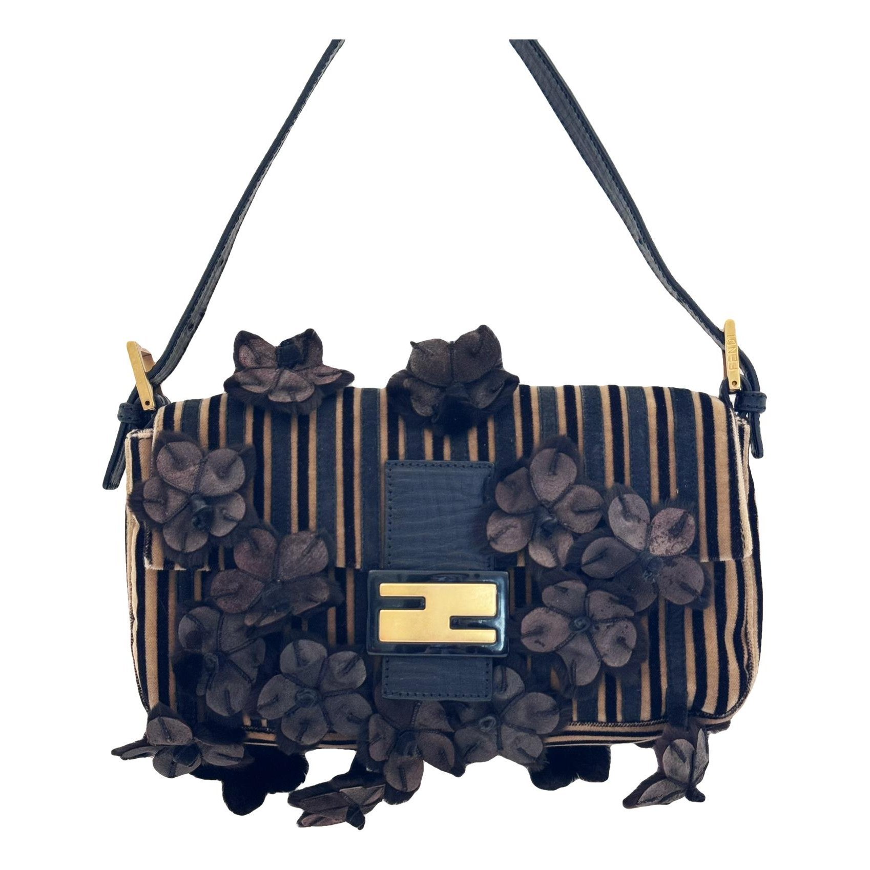 Baguette velvet handbag