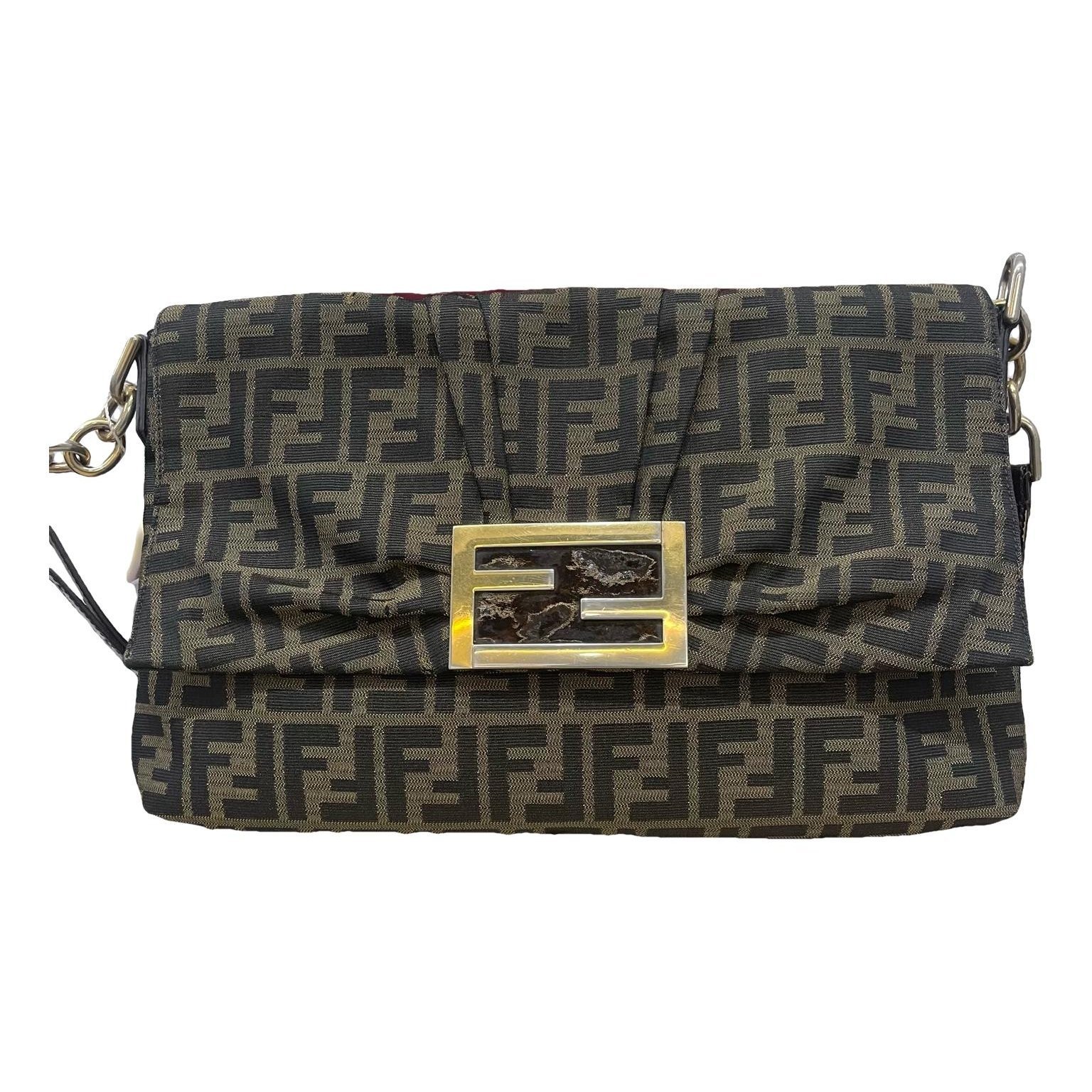 Baguette cloth handbag