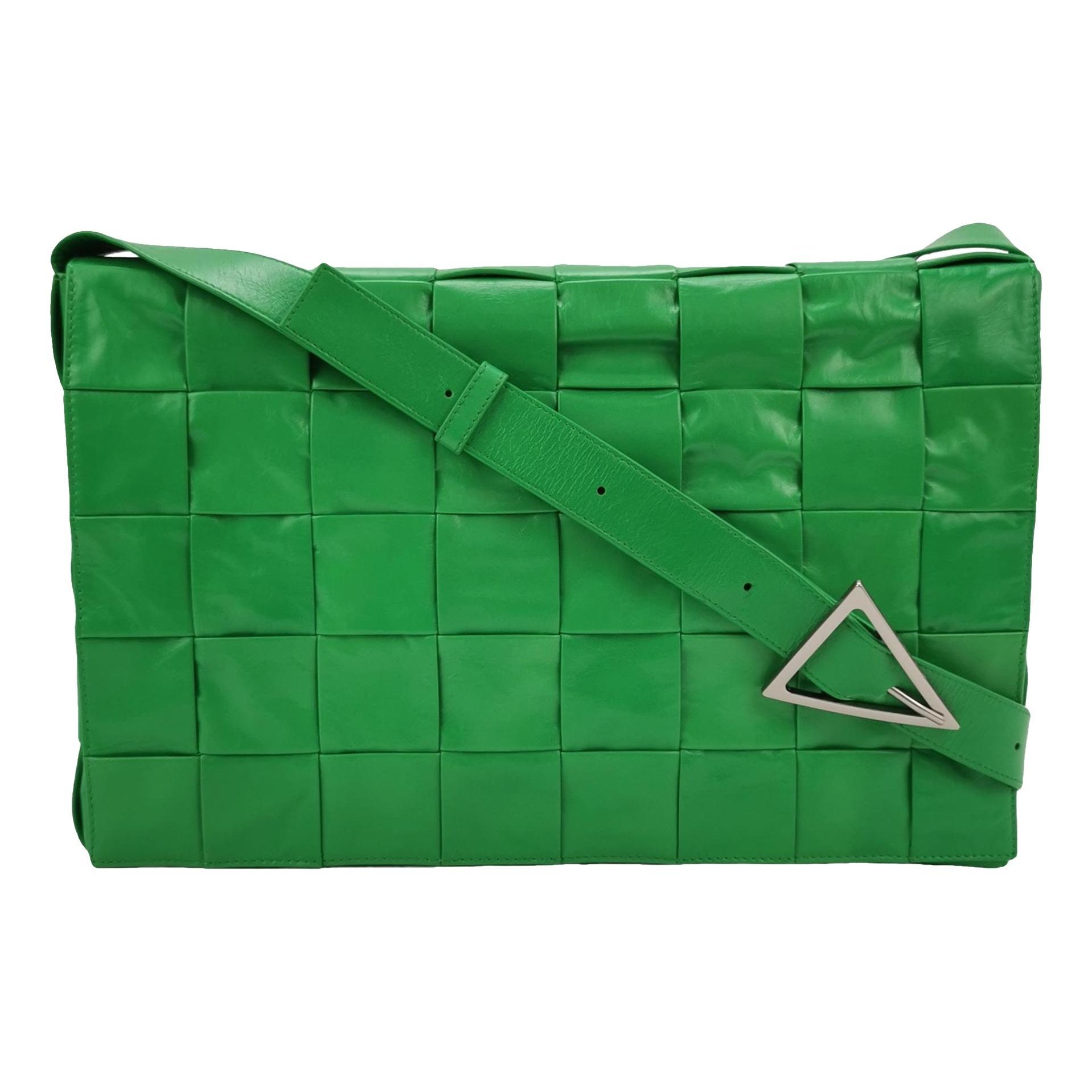Brick Cassette leather handbag