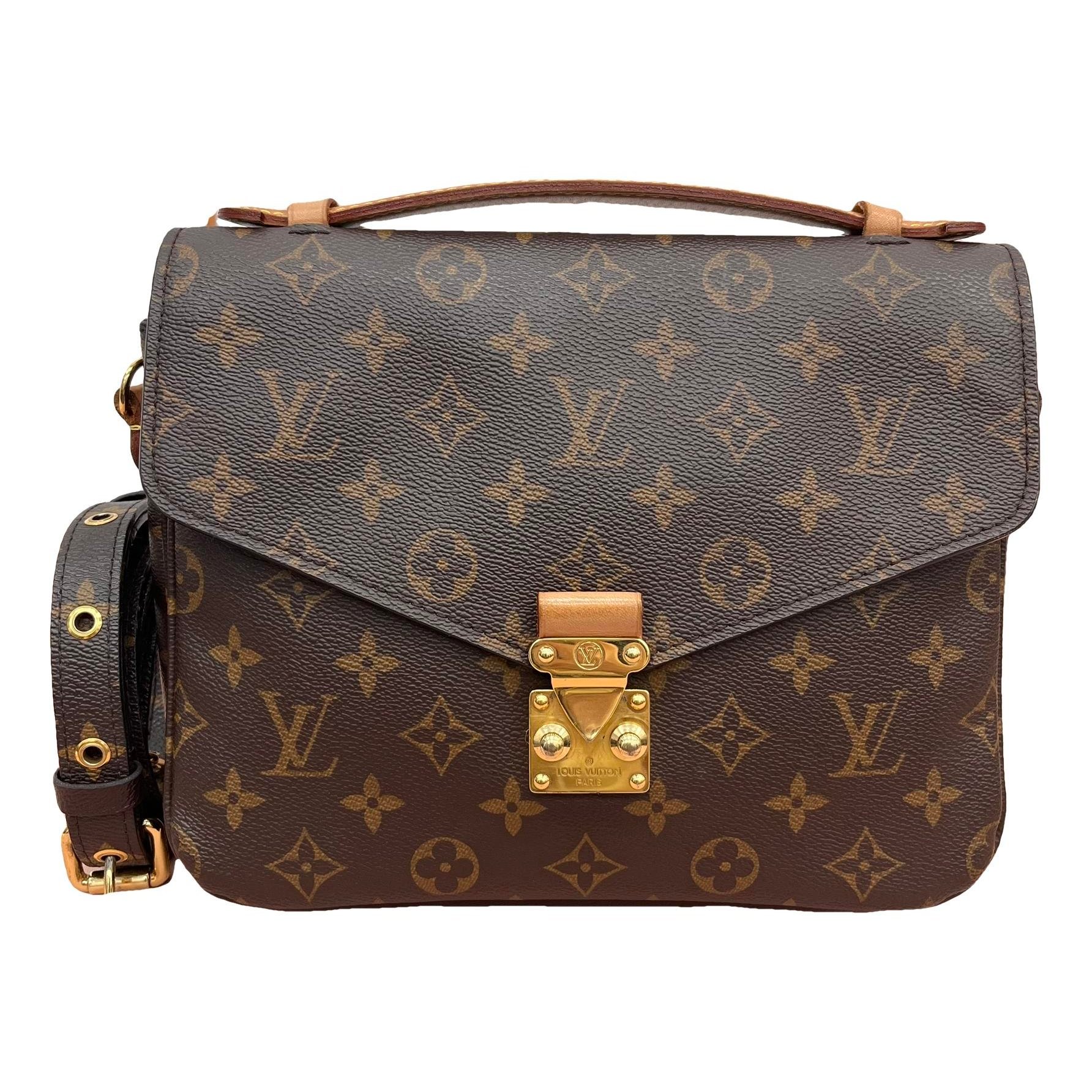 Metis leather handbag