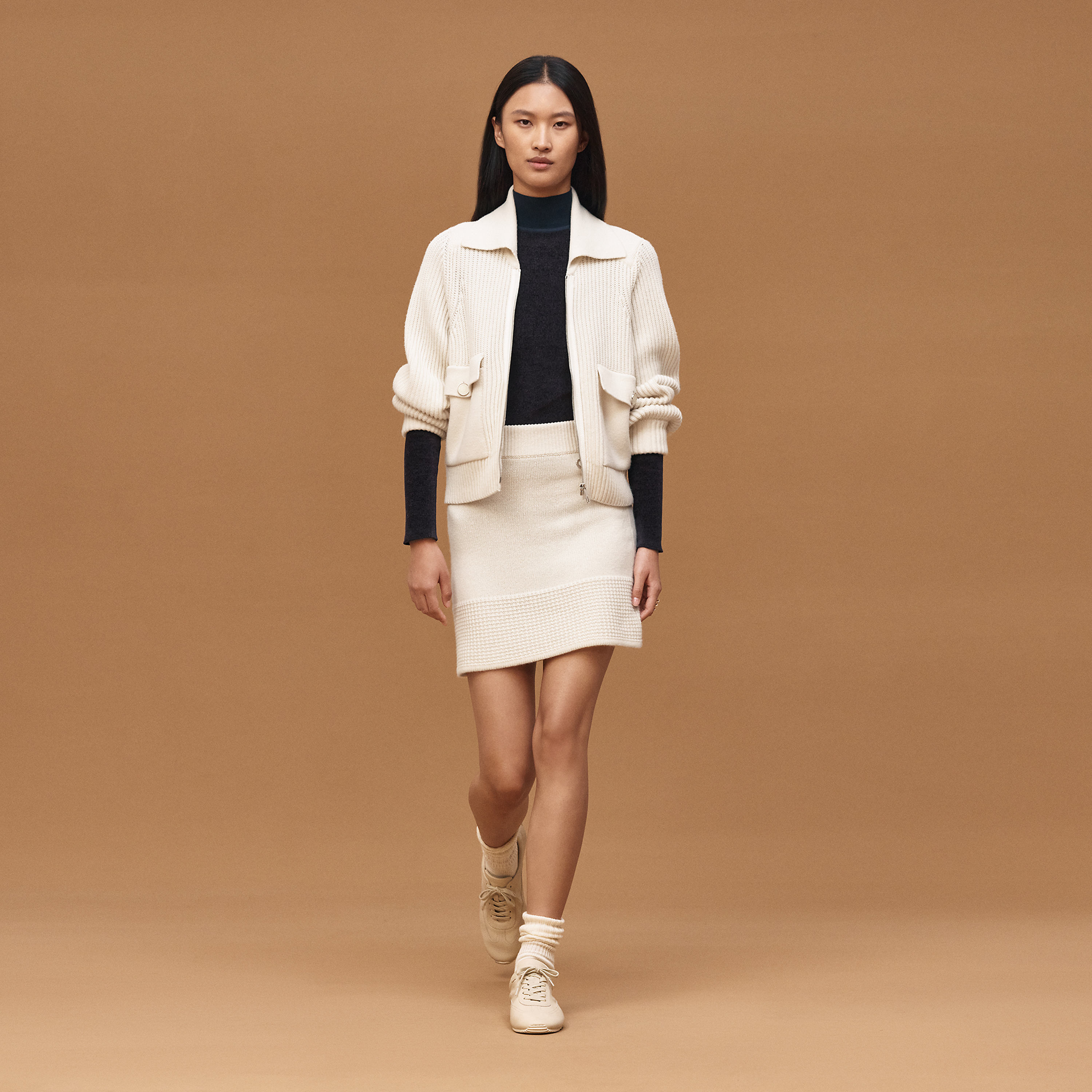 Cashmere short skirt